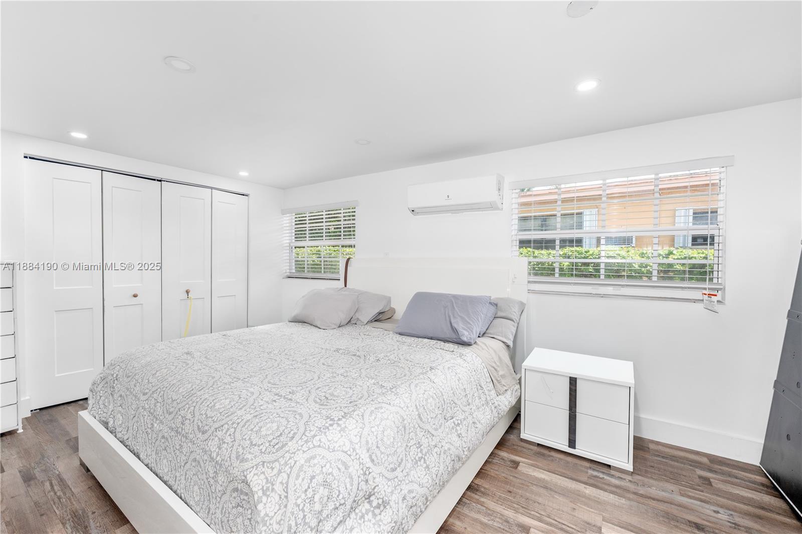 OVERBROOK SHORES - Residential