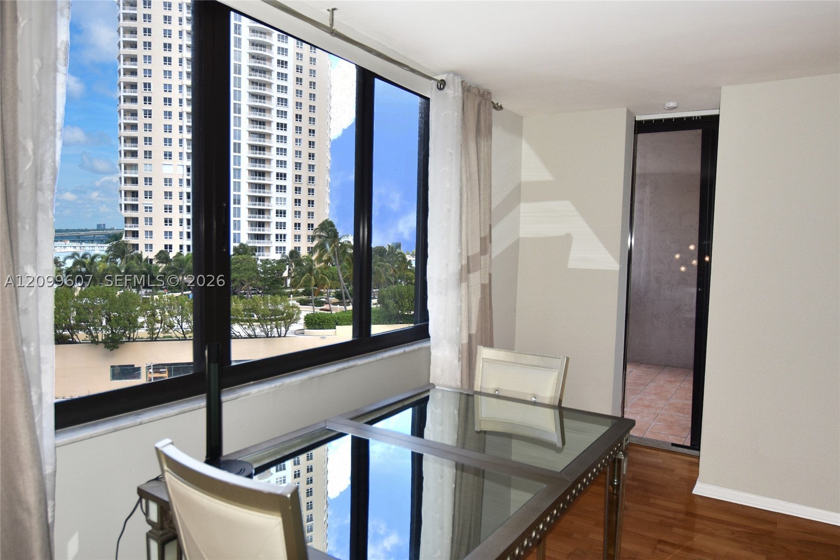 540 BRICKELL KEY DR 902