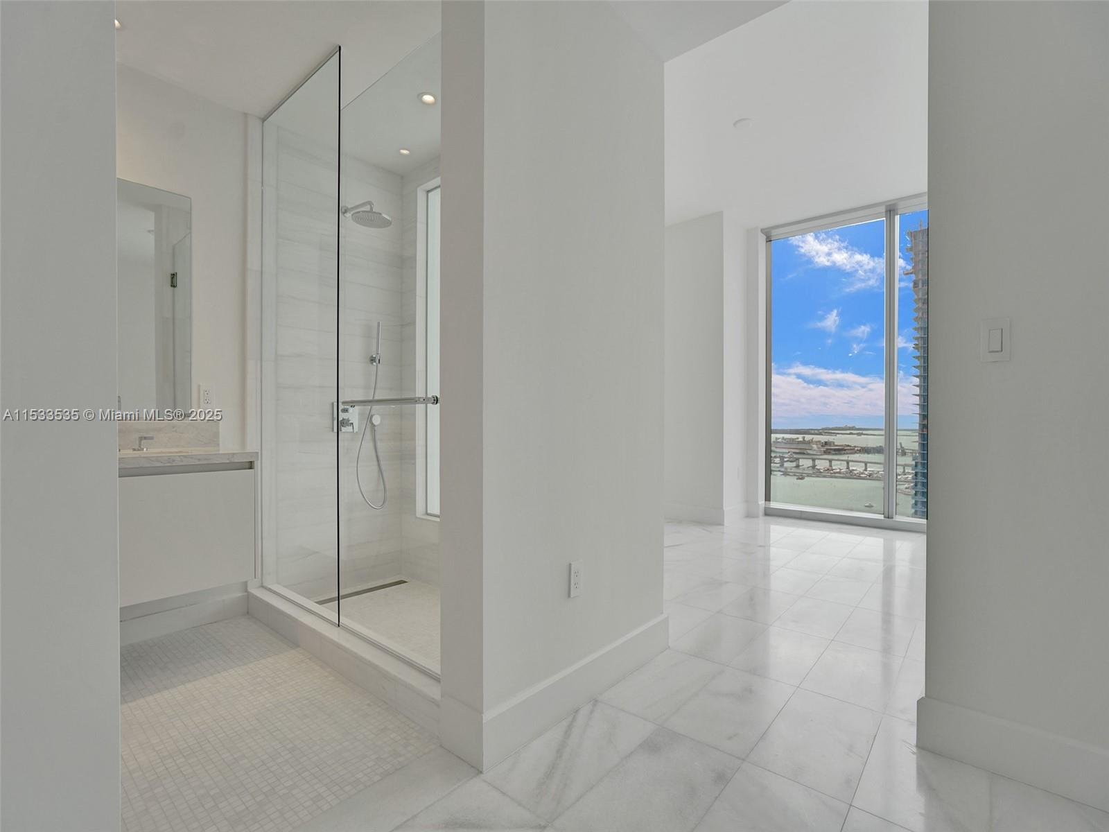 ESCOTTONIA PARK - Residential