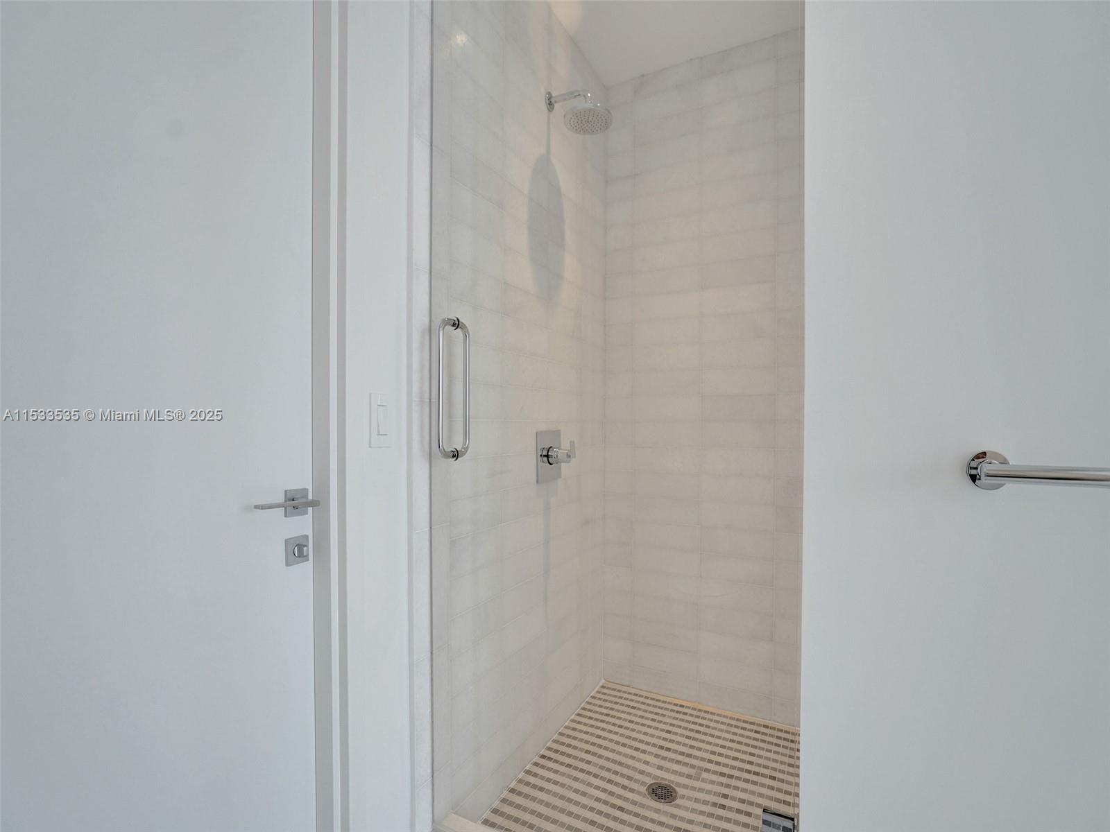 ESCOTTONIA PARK - Residential