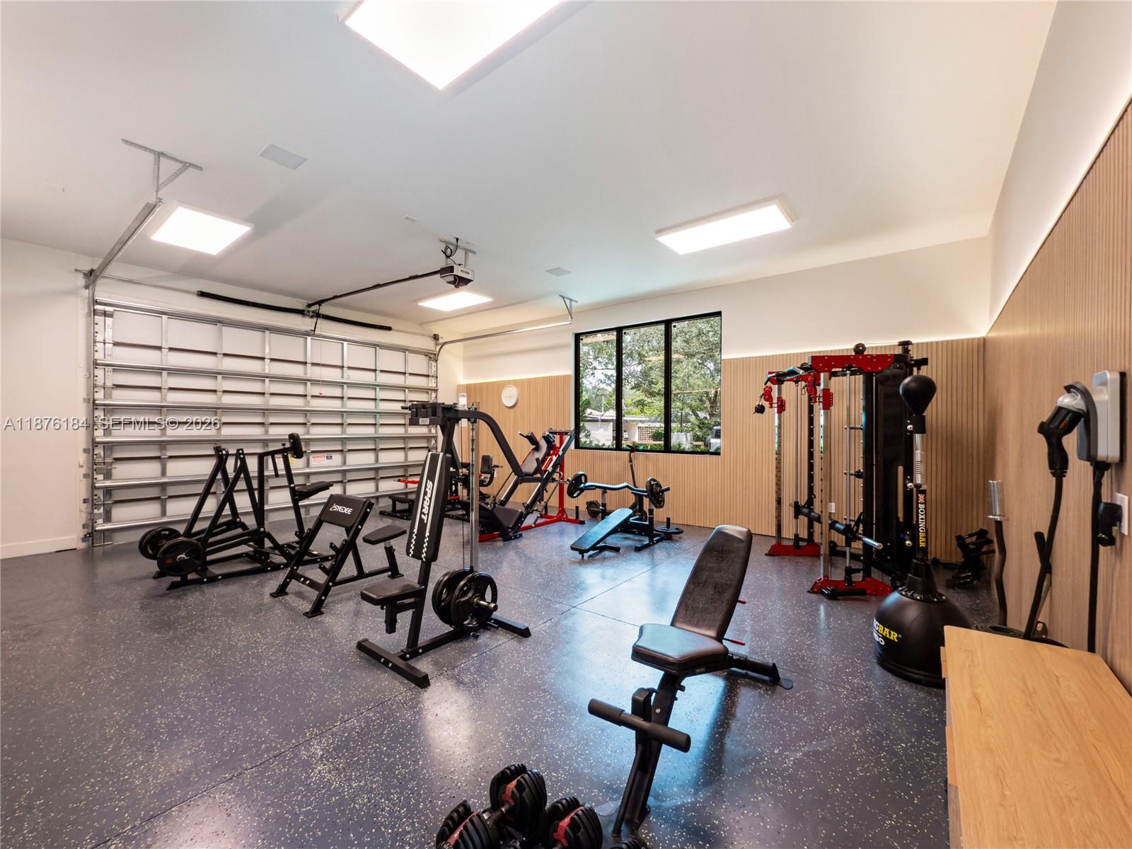 PINE TREE ESTATES - Residential