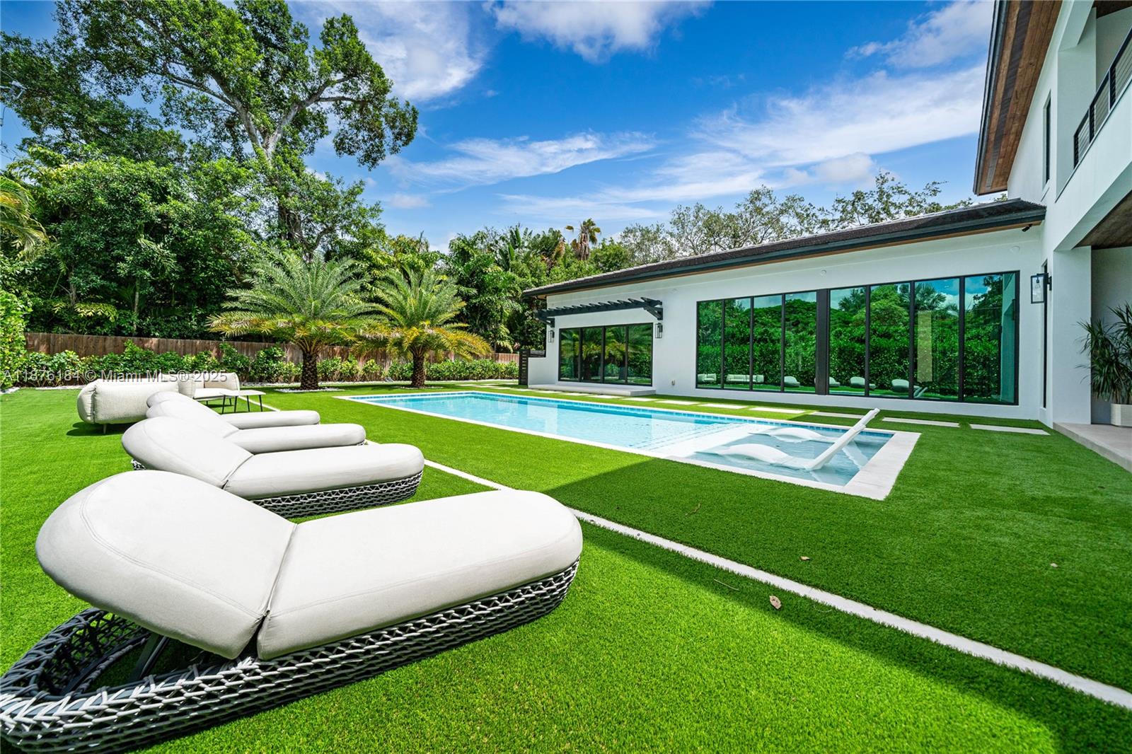 PINE TREE ESTATES - Residential