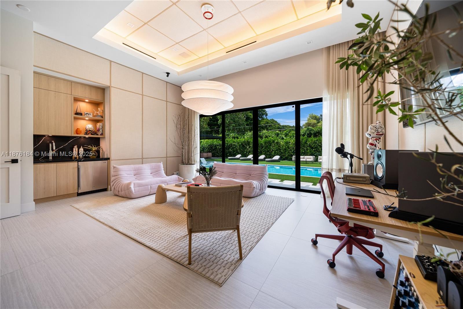 PINE TREE ESTATES - Residential