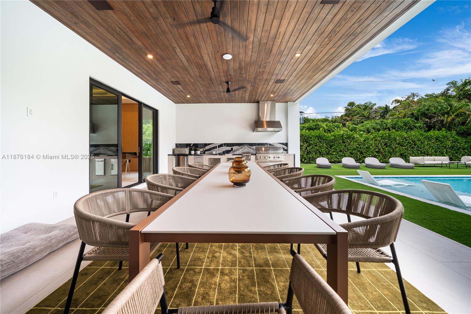 PINE TREE ESTATES - Residential