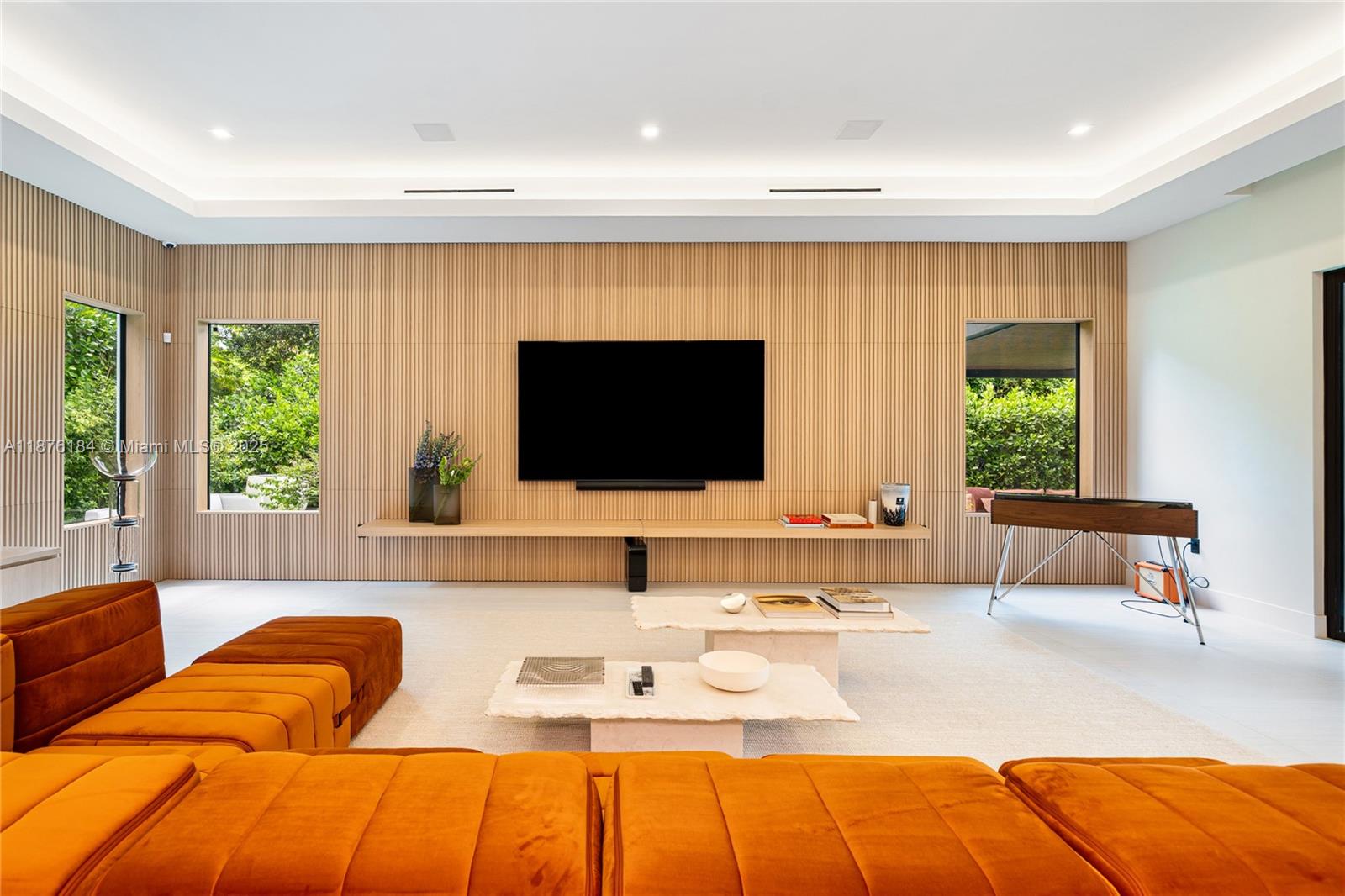 PINE TREE ESTATES - Residential