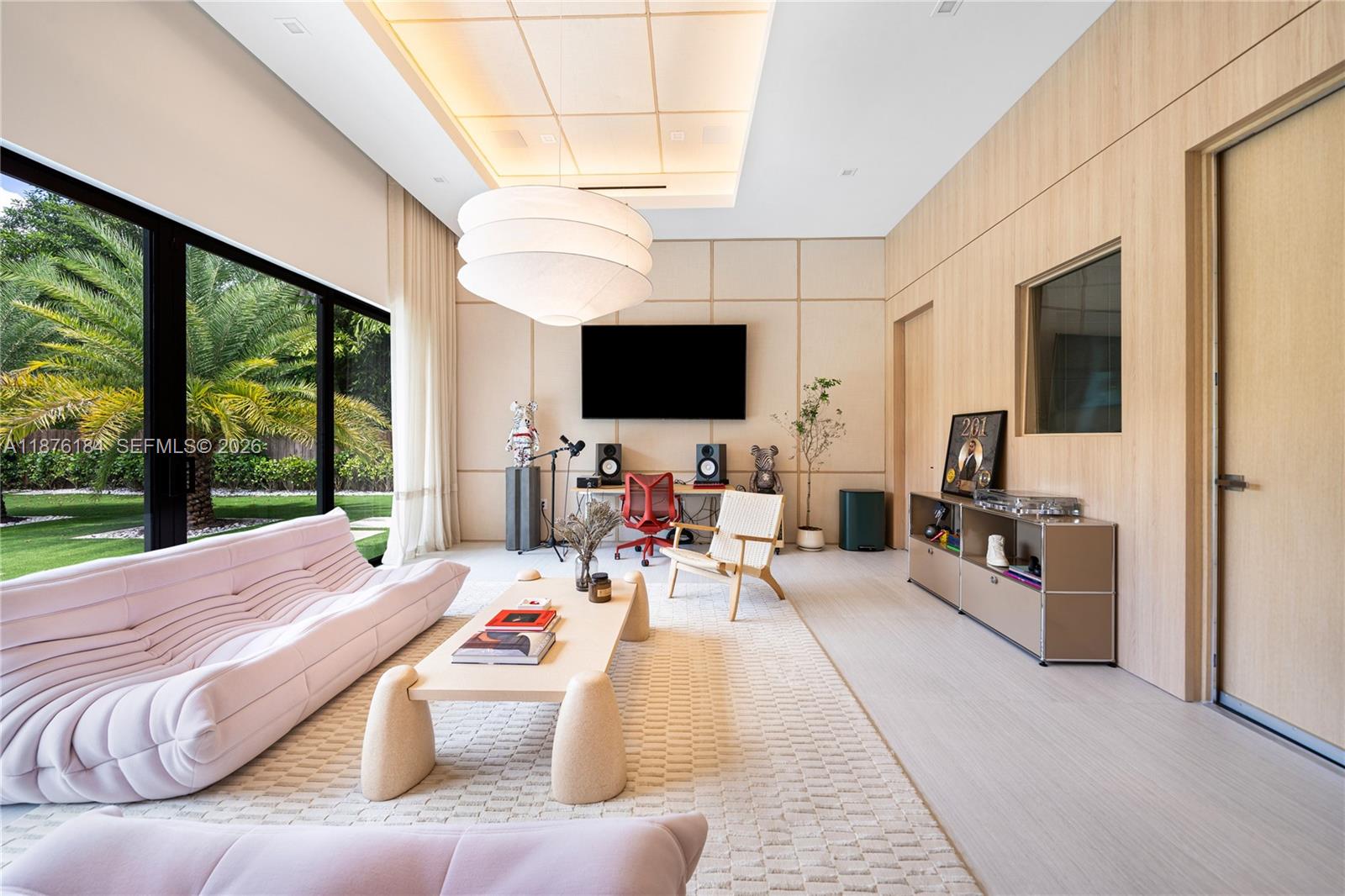 PINE TREE ESTATES - Residential