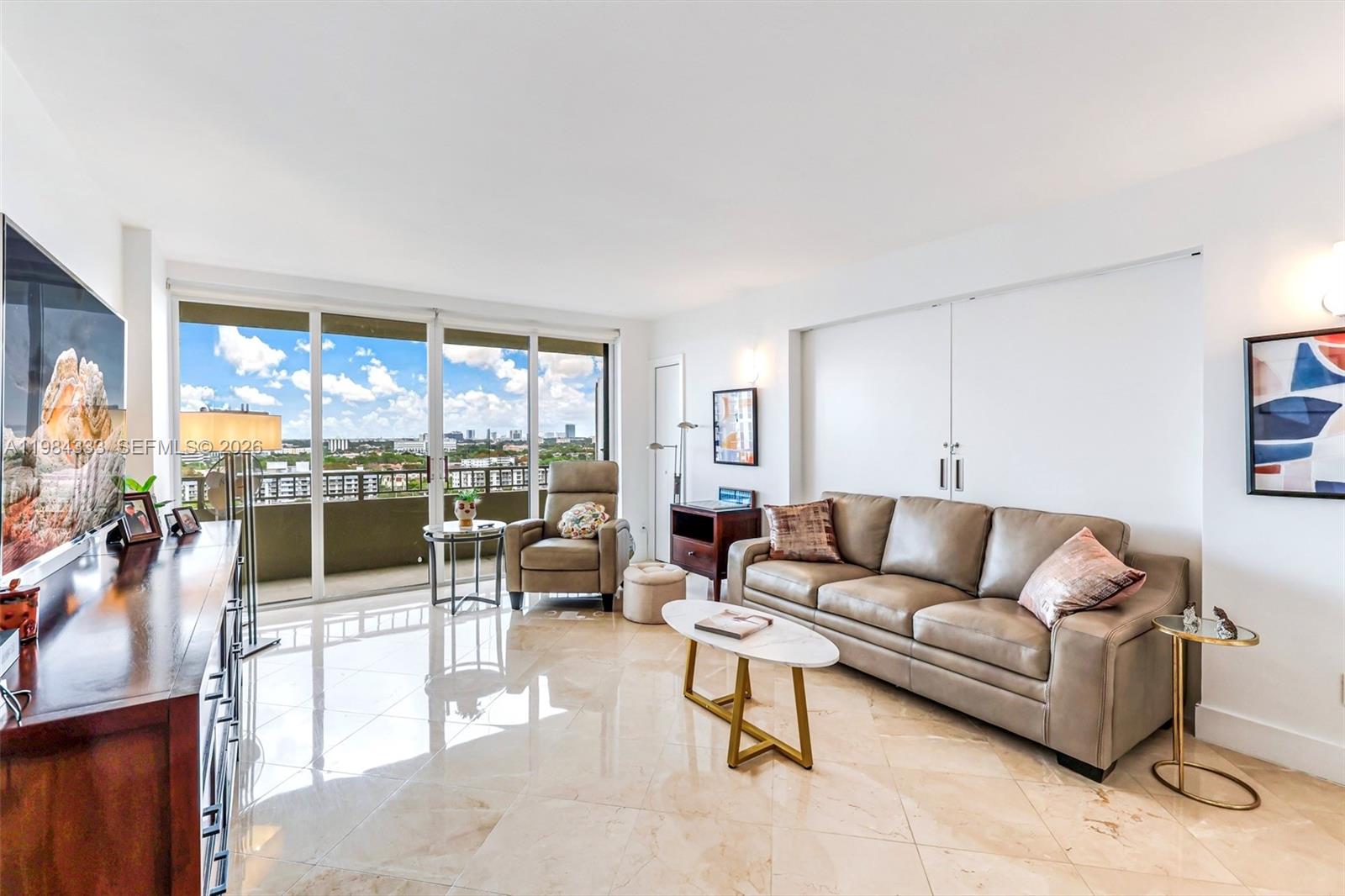 JOCKEY CLUB III CONDO - Residential