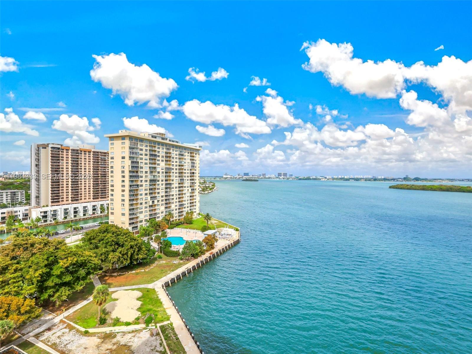 JOCKEY CLUB III CONDO - Residential