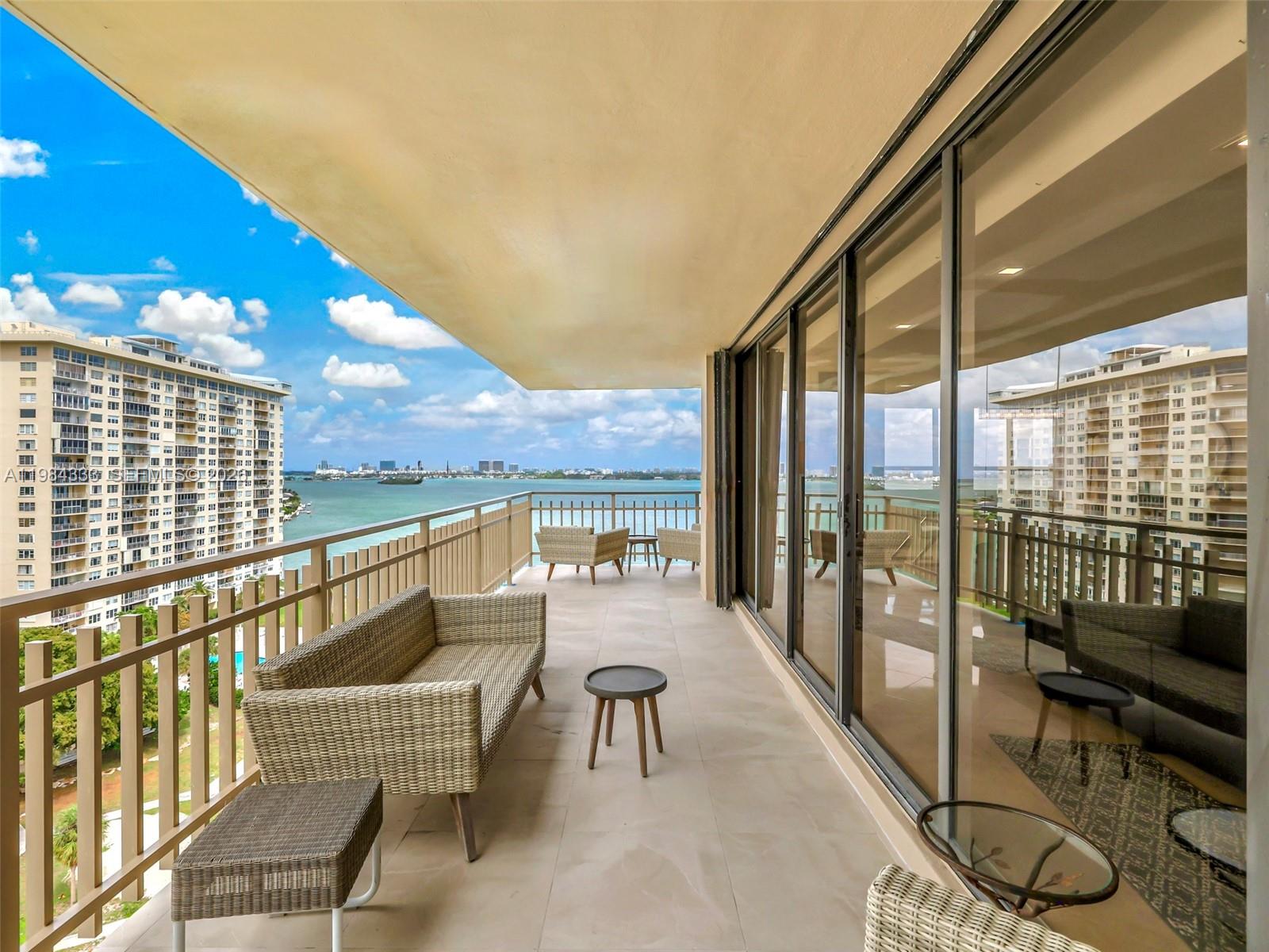 JOCKEY CLUB III CONDO - Residential