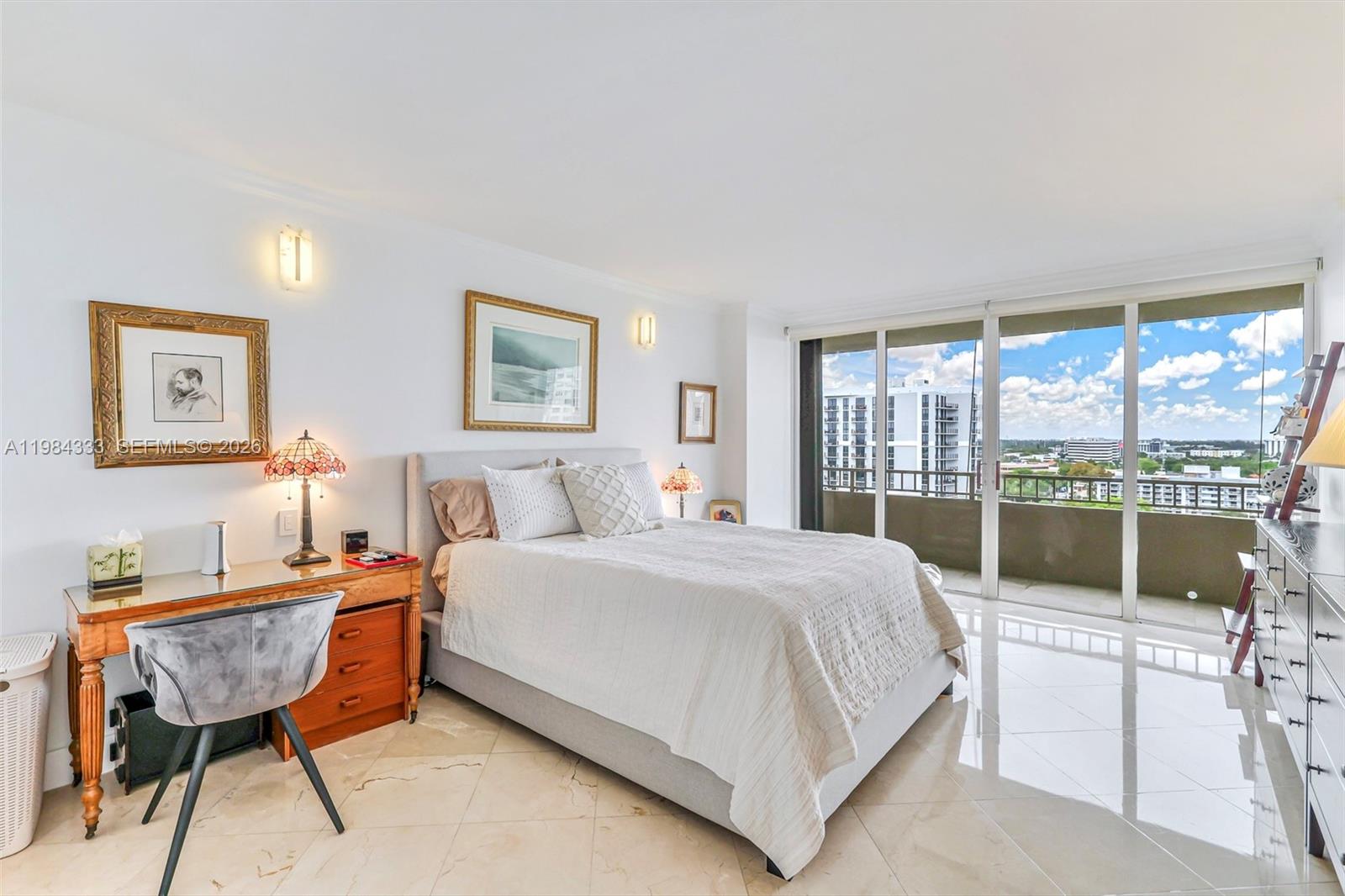 JOCKEY CLUB III CONDO - Residential