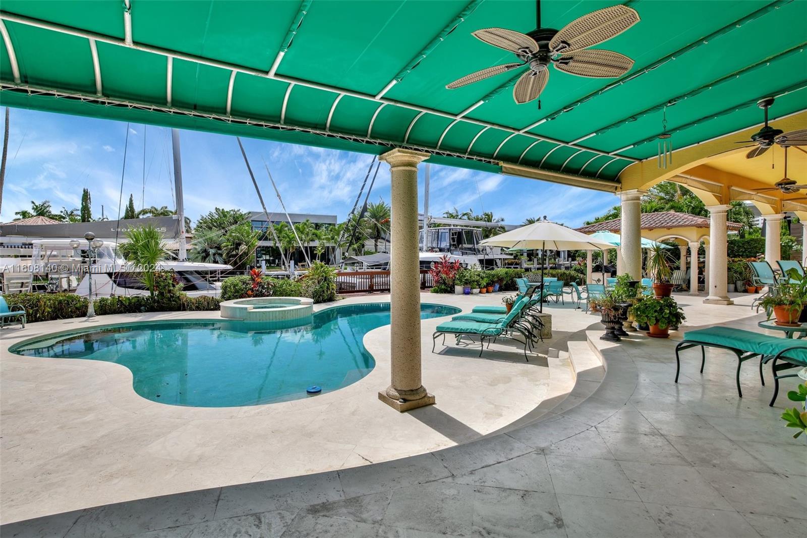 RIVIERA ISLE - Residential