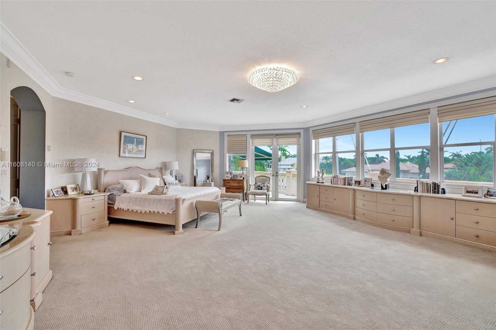 RIVIERA ISLE - Residential