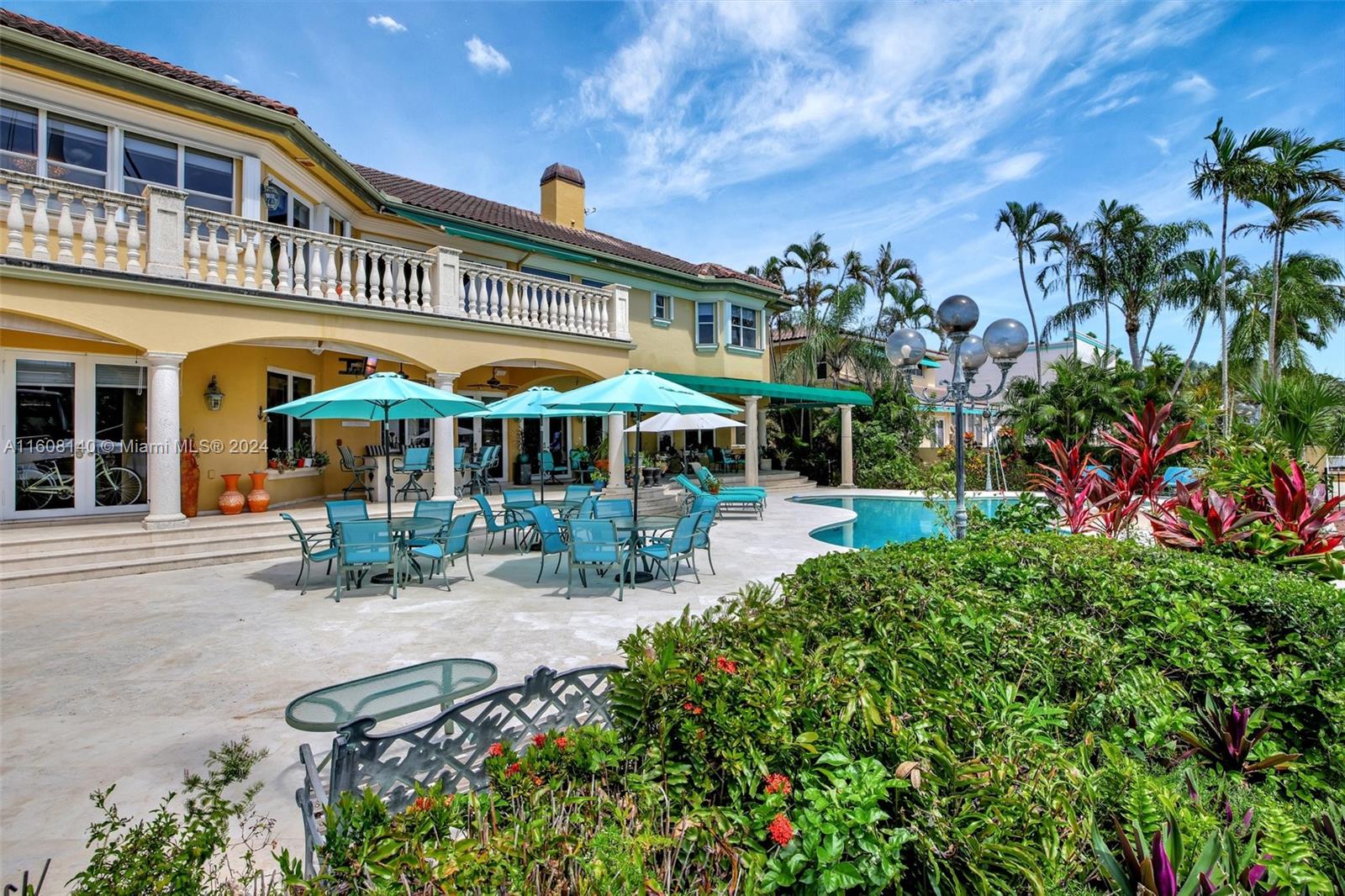 RIVIERA ISLE - Residential