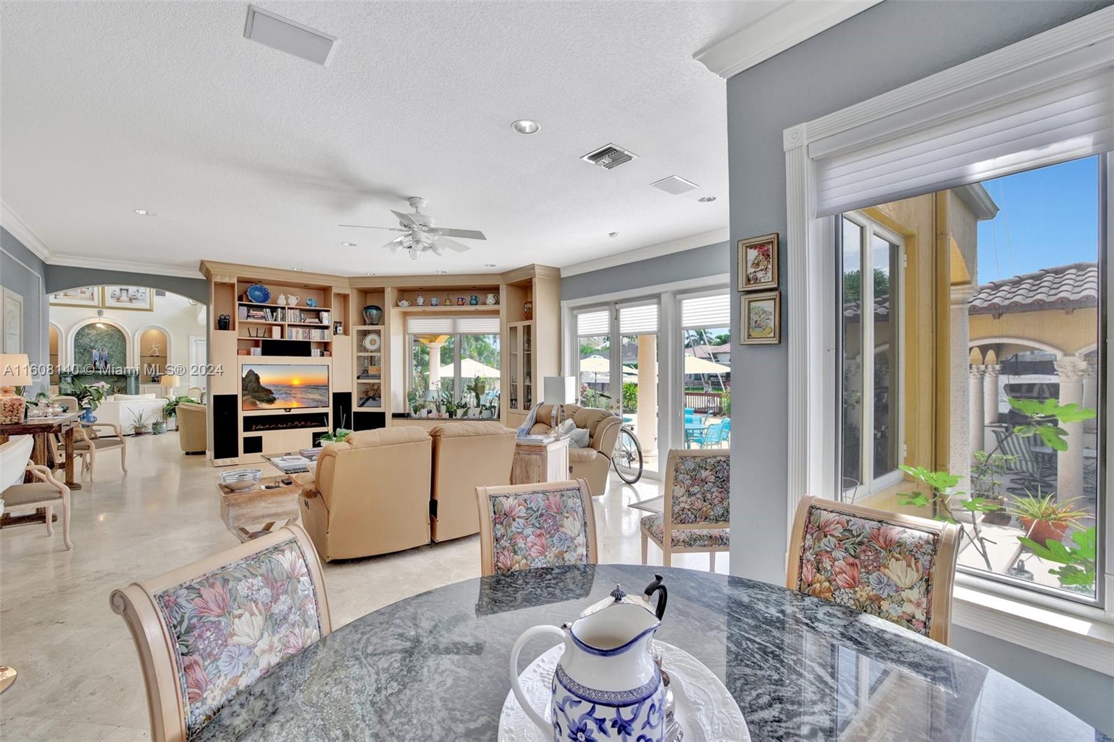 RIVIERA ISLE - Residential