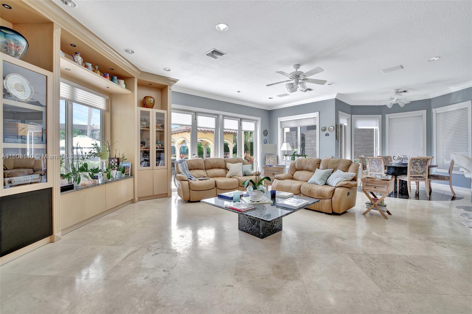 RIVIERA ISLE - Residential