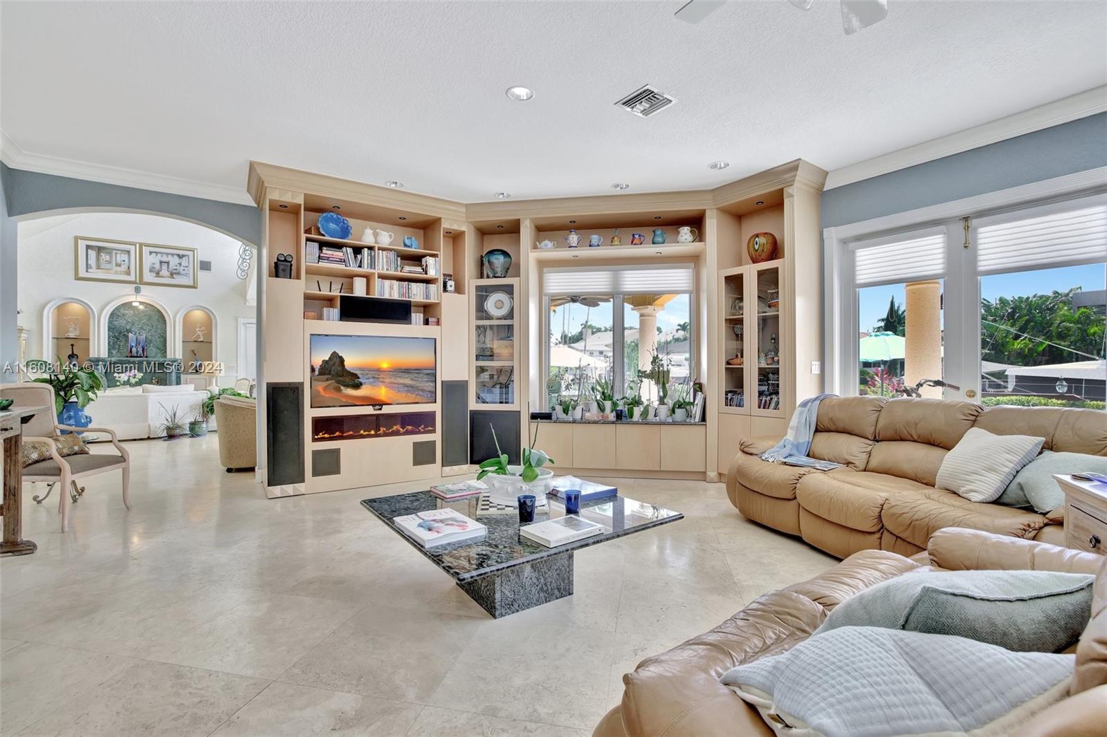 RIVIERA ISLE - Residential