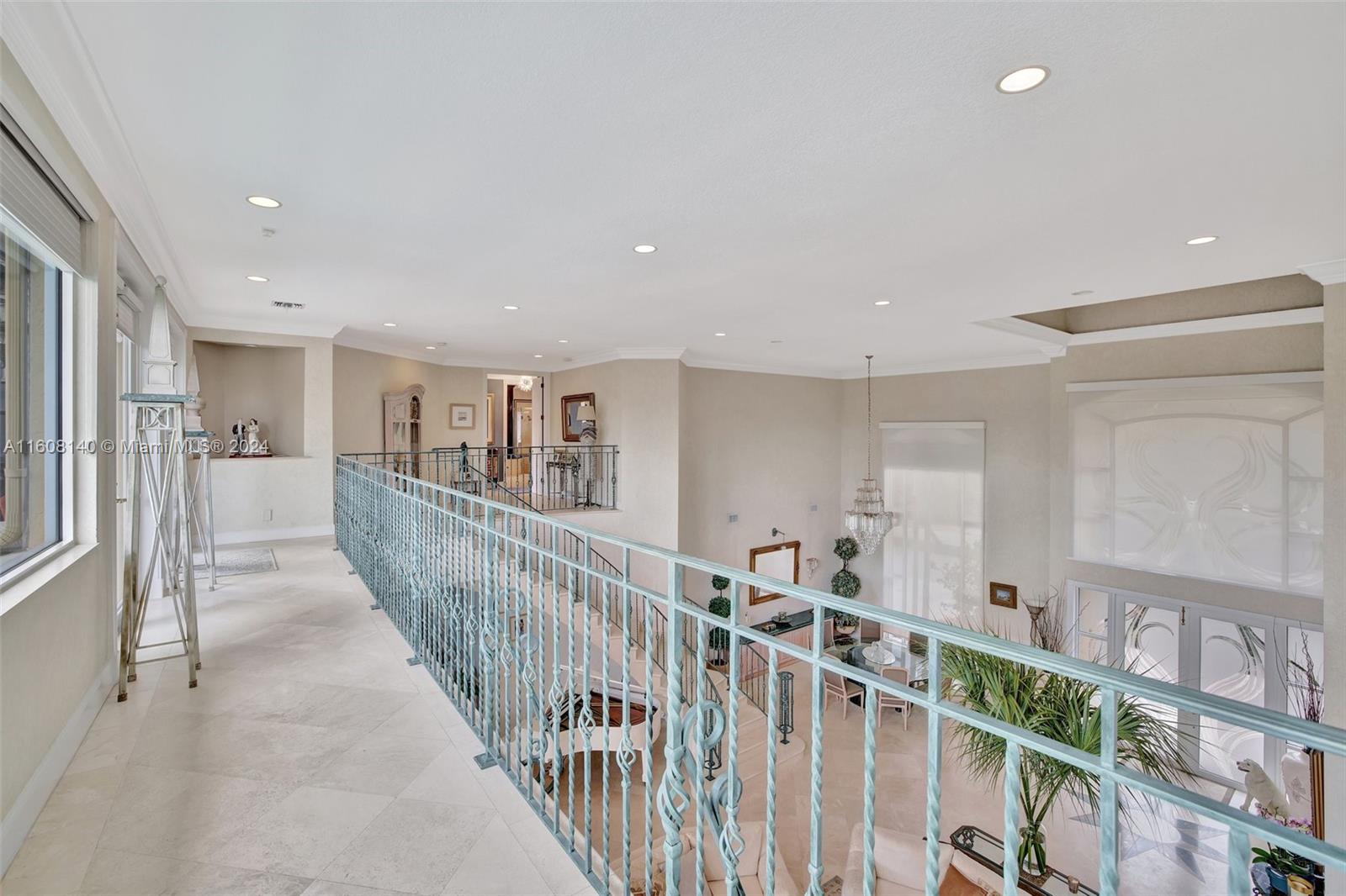 RIVIERA ISLE - Residential