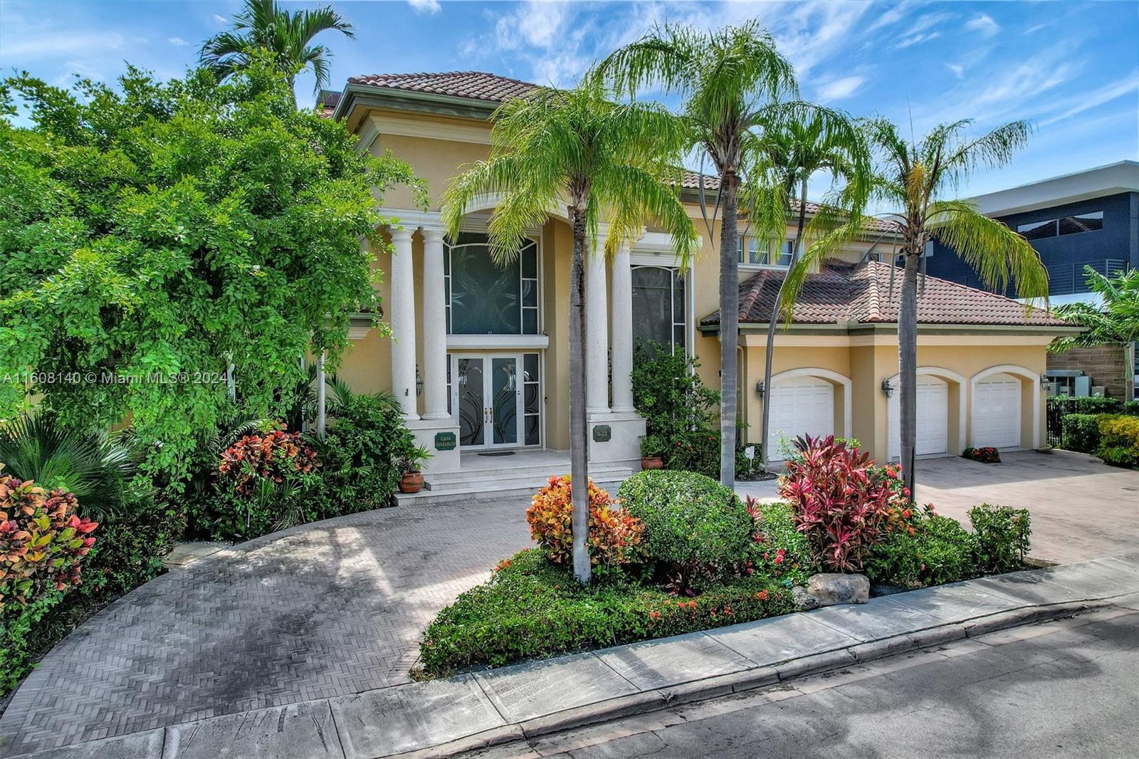 RIVIERA ISLE - Residential