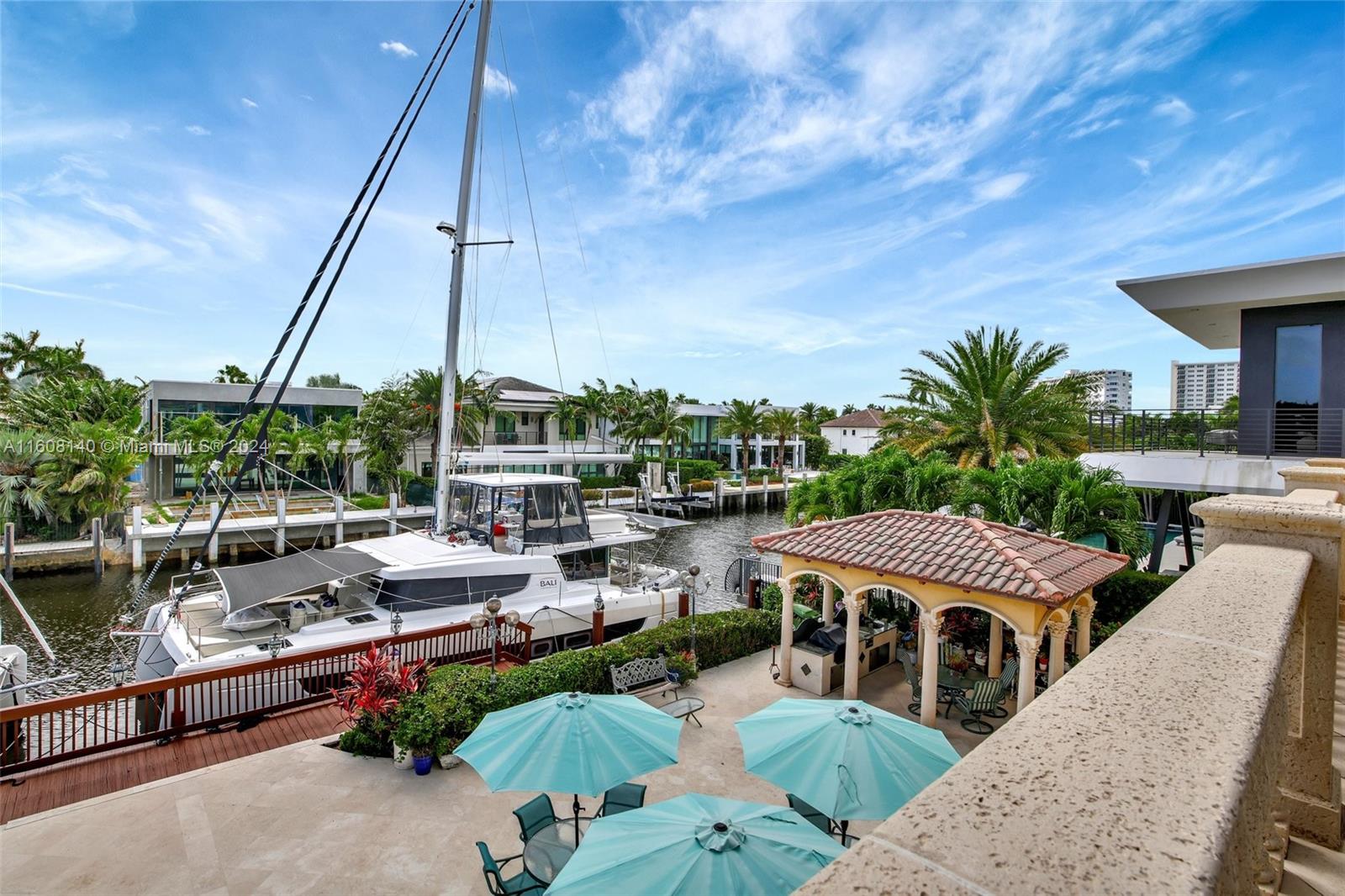 RIVIERA ISLE - Residential