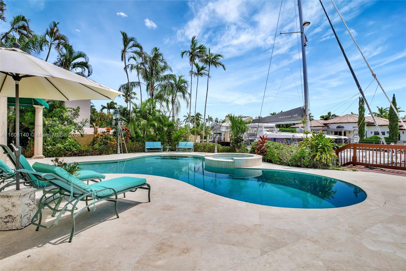 RIVIERA ISLE - Residential