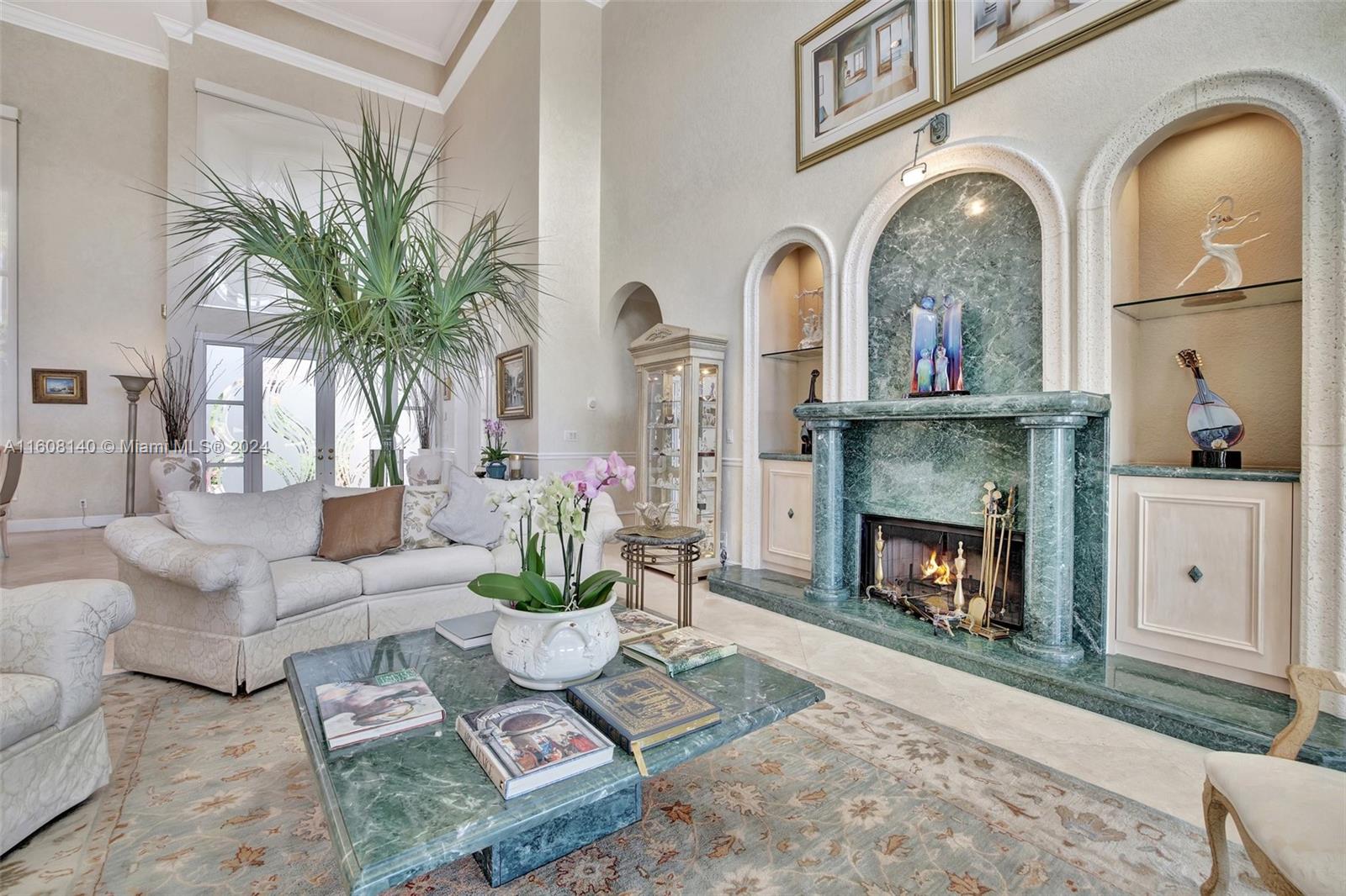 RIVIERA ISLE - Residential