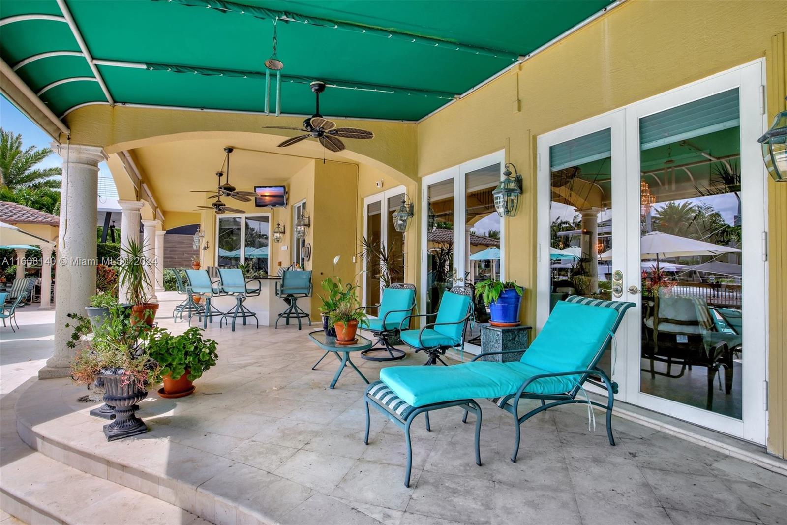 RIVIERA ISLE - Residential