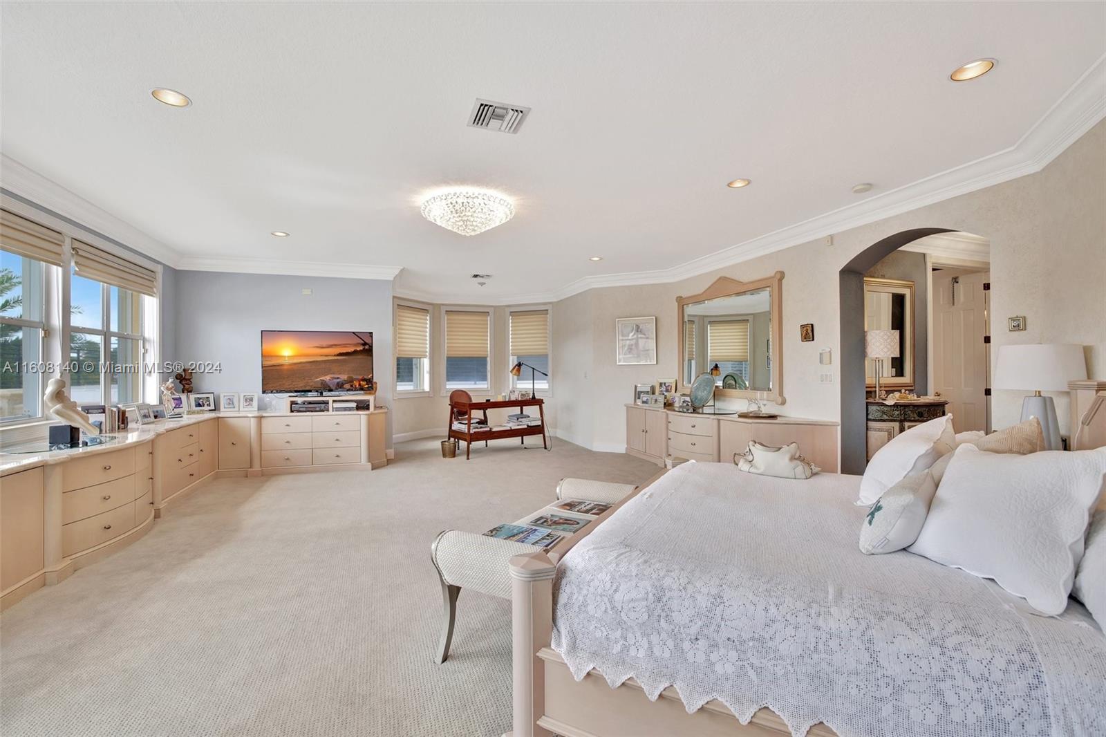 RIVIERA ISLE - Residential