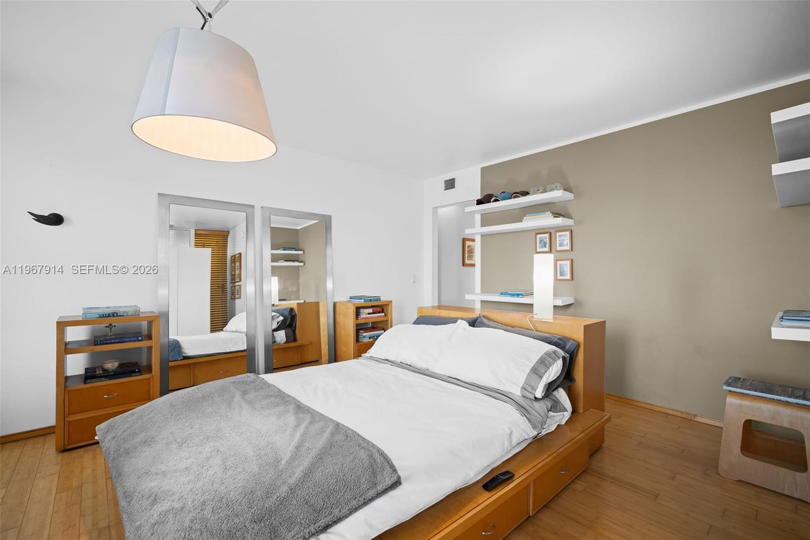 BAYSHORE TERRACE CONDO - Residential