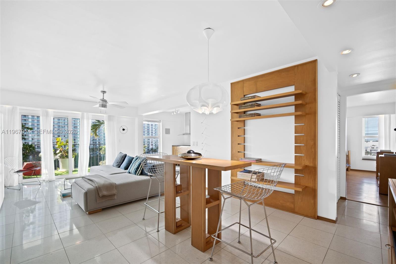 BAYSHORE TERRACE CONDO - Residential