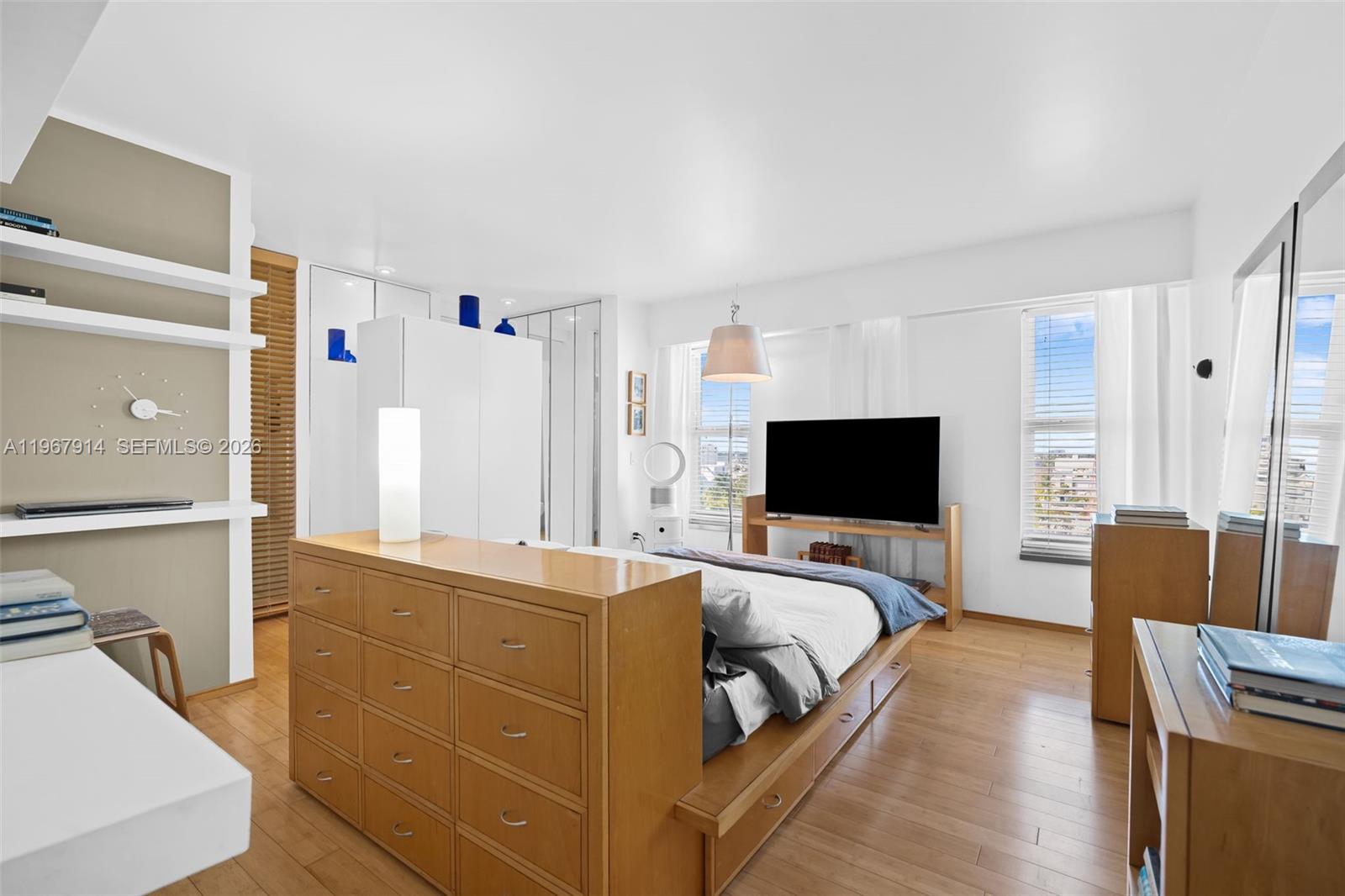 BAYSHORE TERRACE CONDO - Residential