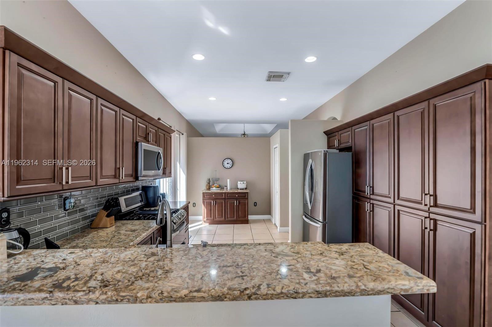 MIRAMAR PATIO HOMES - Residential Lease