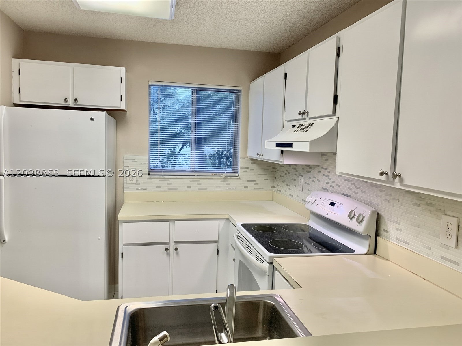 8750 N Sherman Cir 206