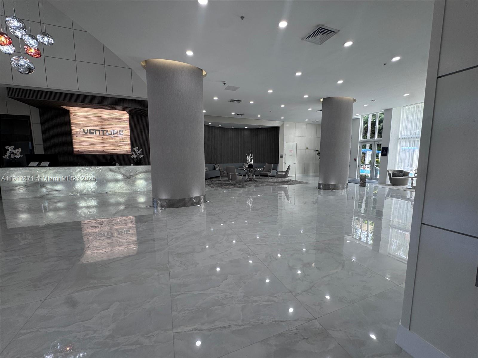 VENTURE AT AVENTURA EAST - Residential Lease