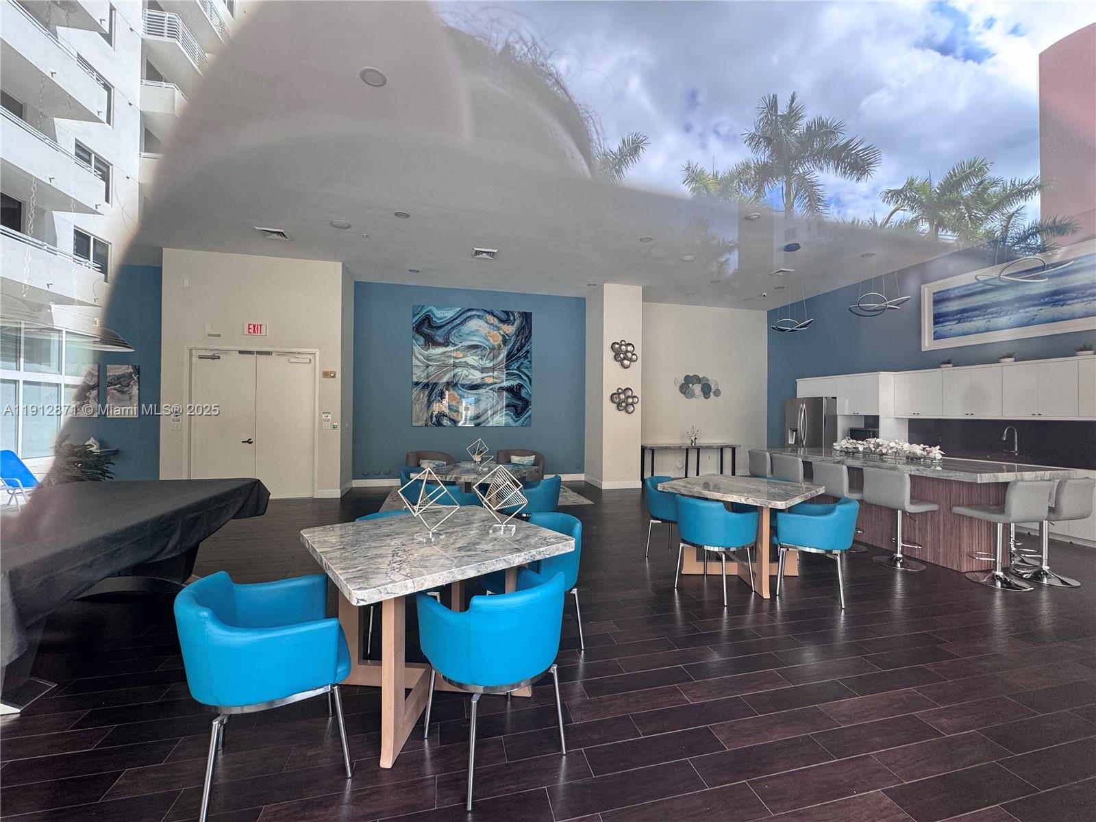 VENTURE AT AVENTURA EAST - Residential Lease