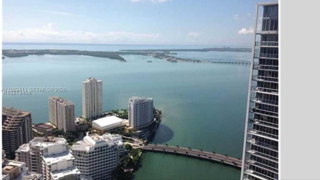 ICONBRICKELL CONDO NO 1 - Residential Lease
