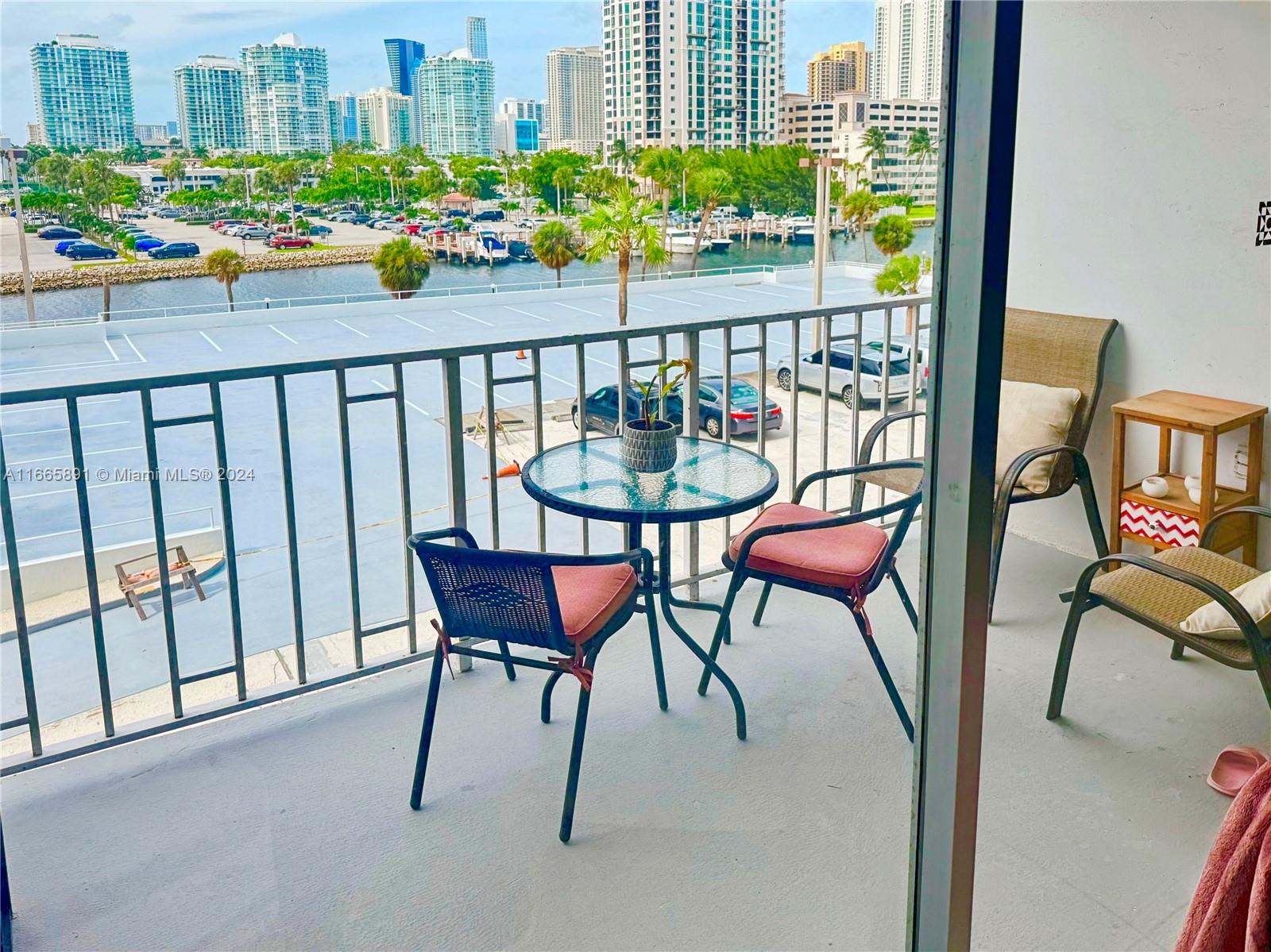 Property for Sale at 500 Bayview Dr 325, Sunny Isles Beach, Miami-Dade County, Florida - Bedrooms: 1 
Bathrooms: 2  - $295,000