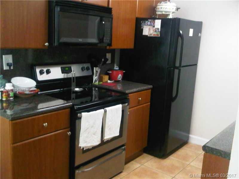 THE GREENS AT DORAL CONDO - Residential Lease