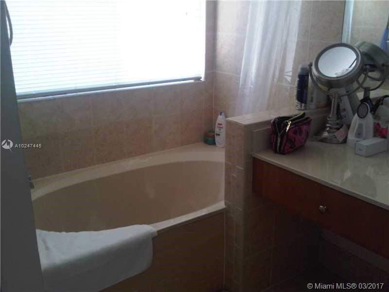 THE GREENS AT DORAL CONDO - Residential Lease