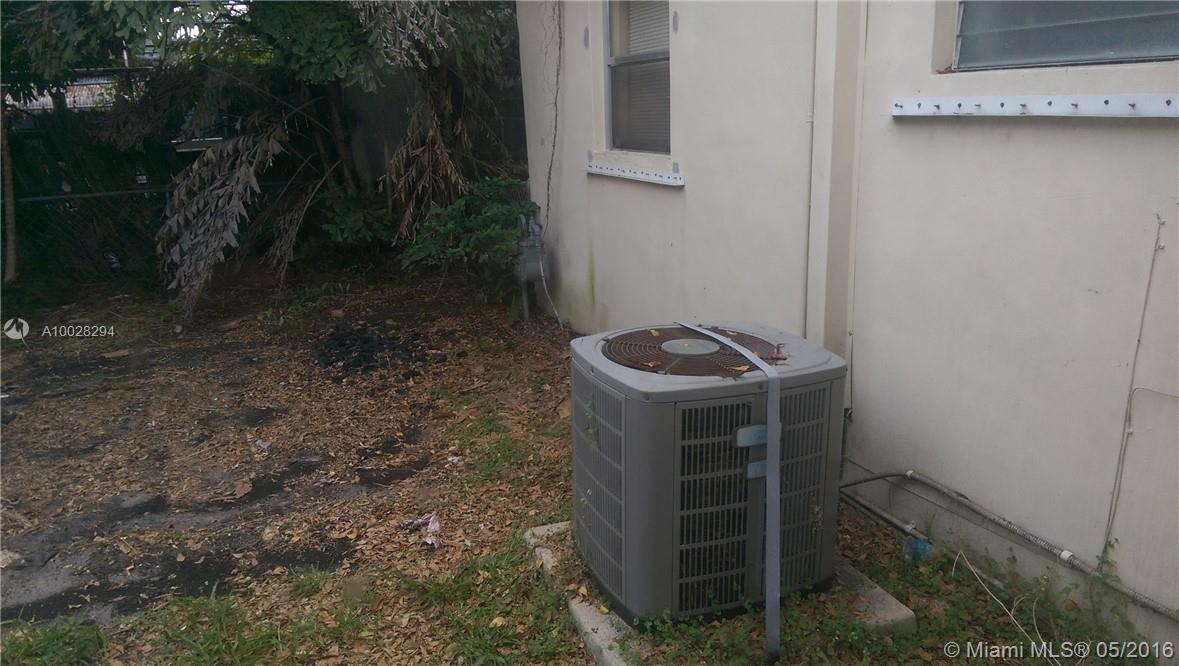 Collier Manor 34-45 B - Residential