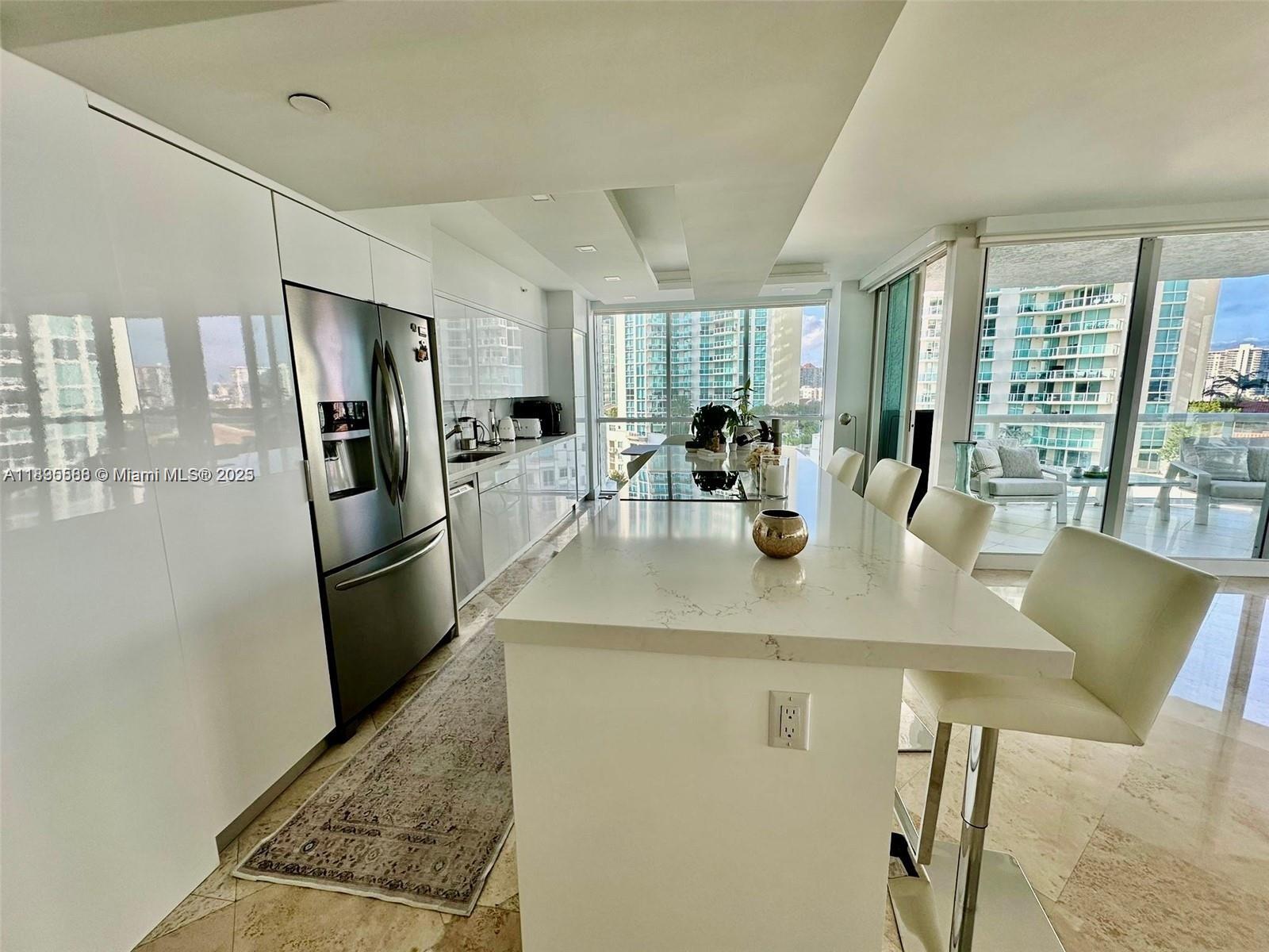 16400 Collins Ave 841