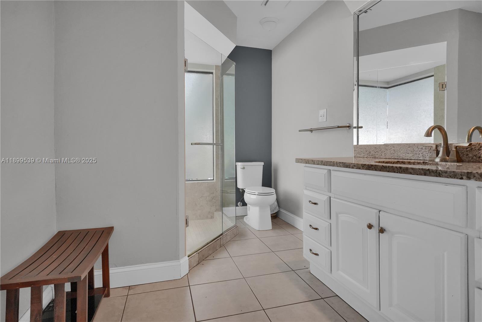 BOULEVARD WEST - Residential