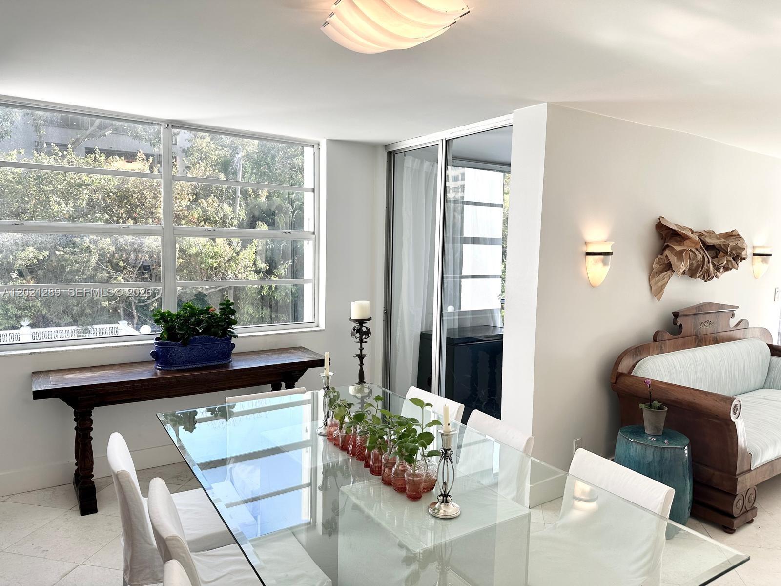 ISLAND BREAKERS CONDO - Residential