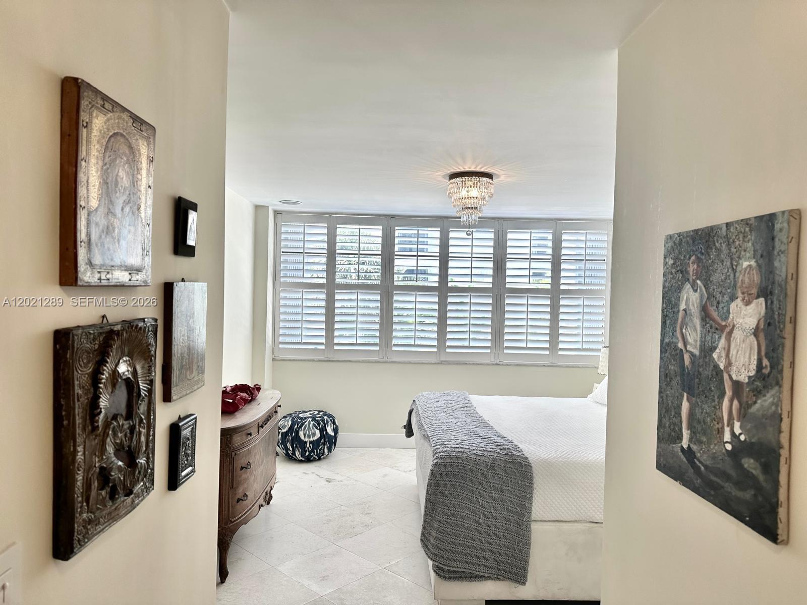 ISLAND BREAKERS CONDO - Residential
