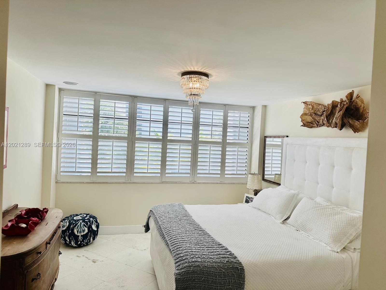ISLAND BREAKERS CONDO - Residential