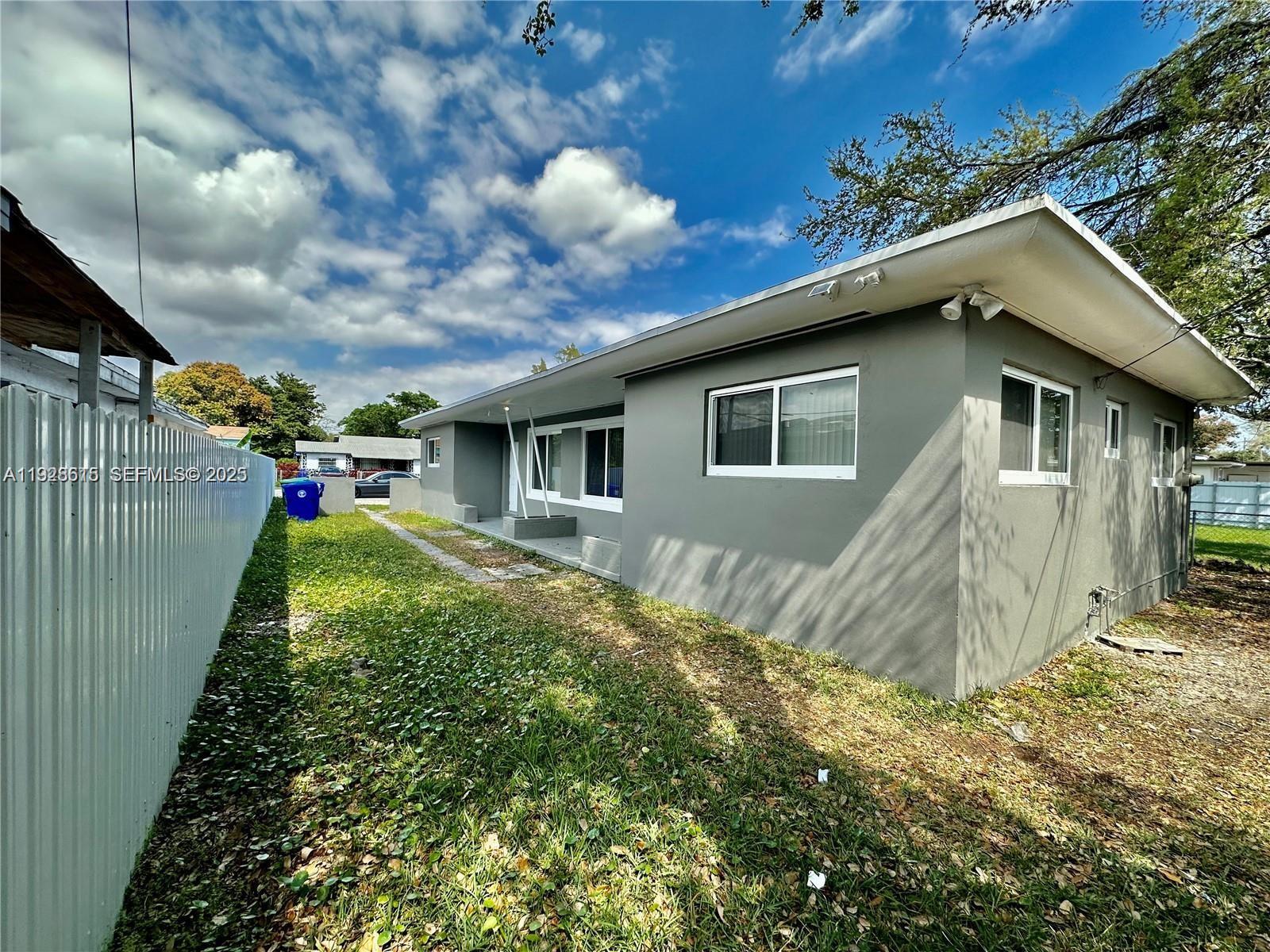 FLORAL PK 1ST AMD - Residential Income