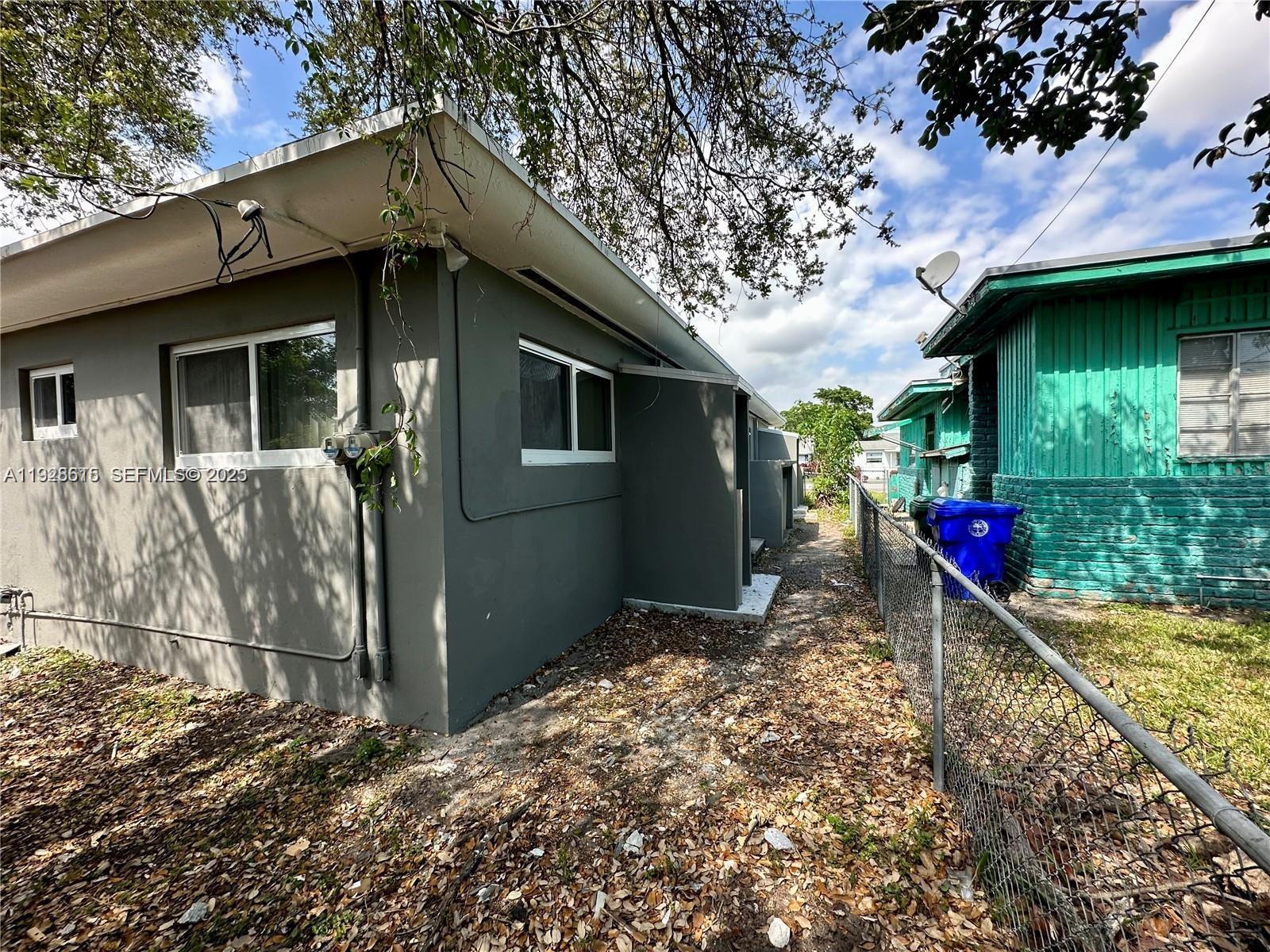 FLORAL PK 1ST AMD - Residential Income