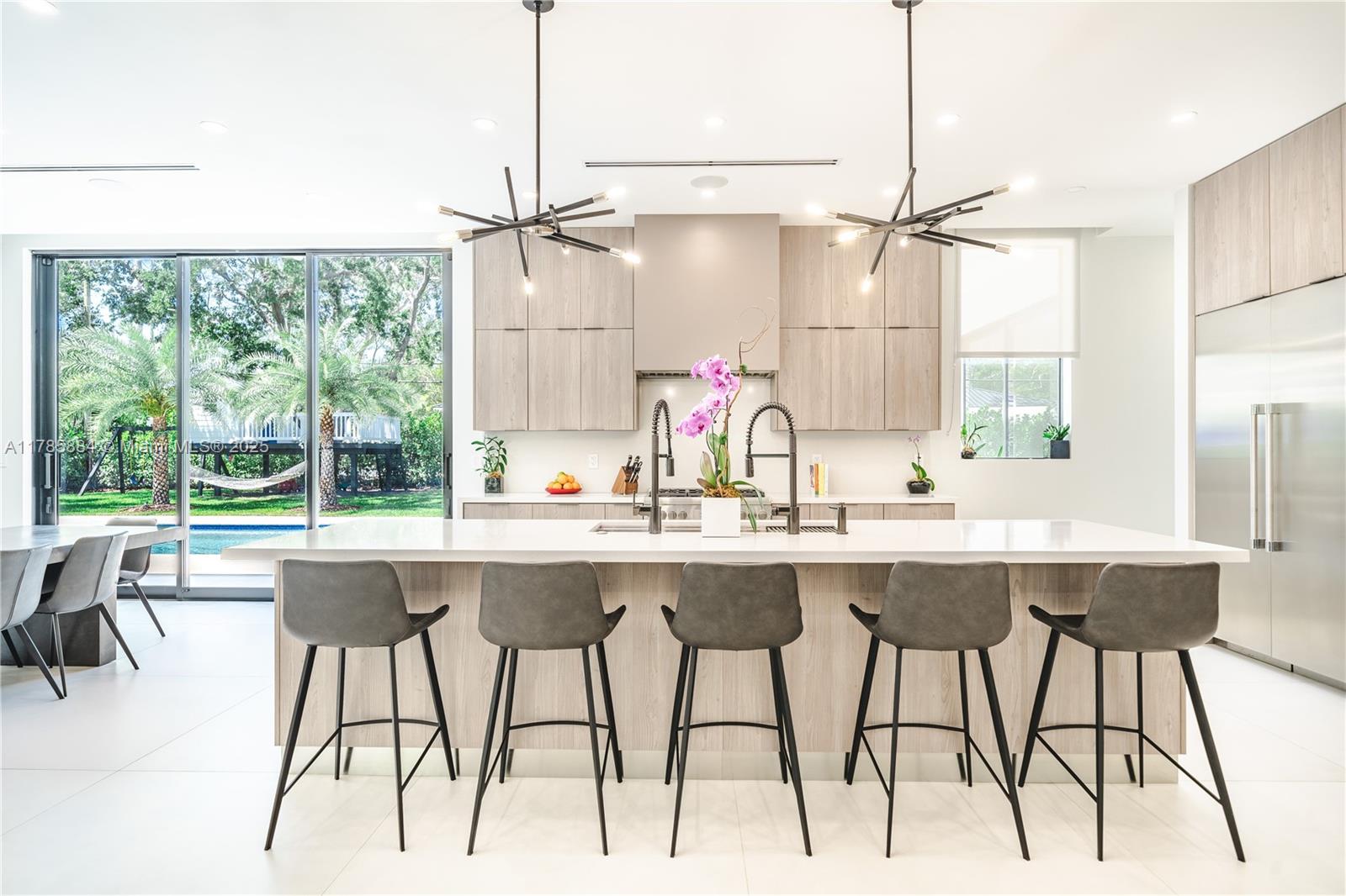 MITCHELL ESTATES - Residential