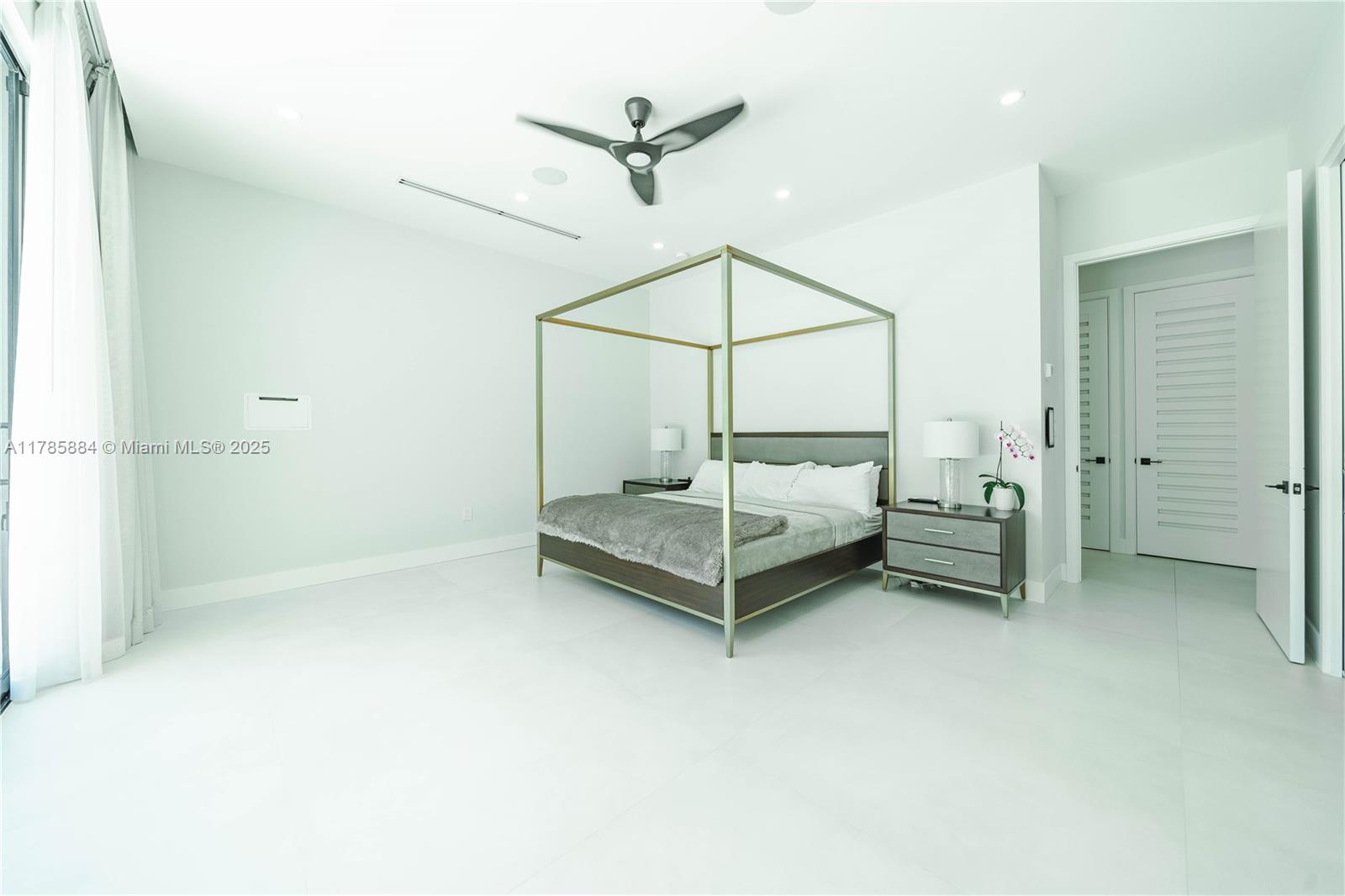MITCHELL ESTATES - Residential