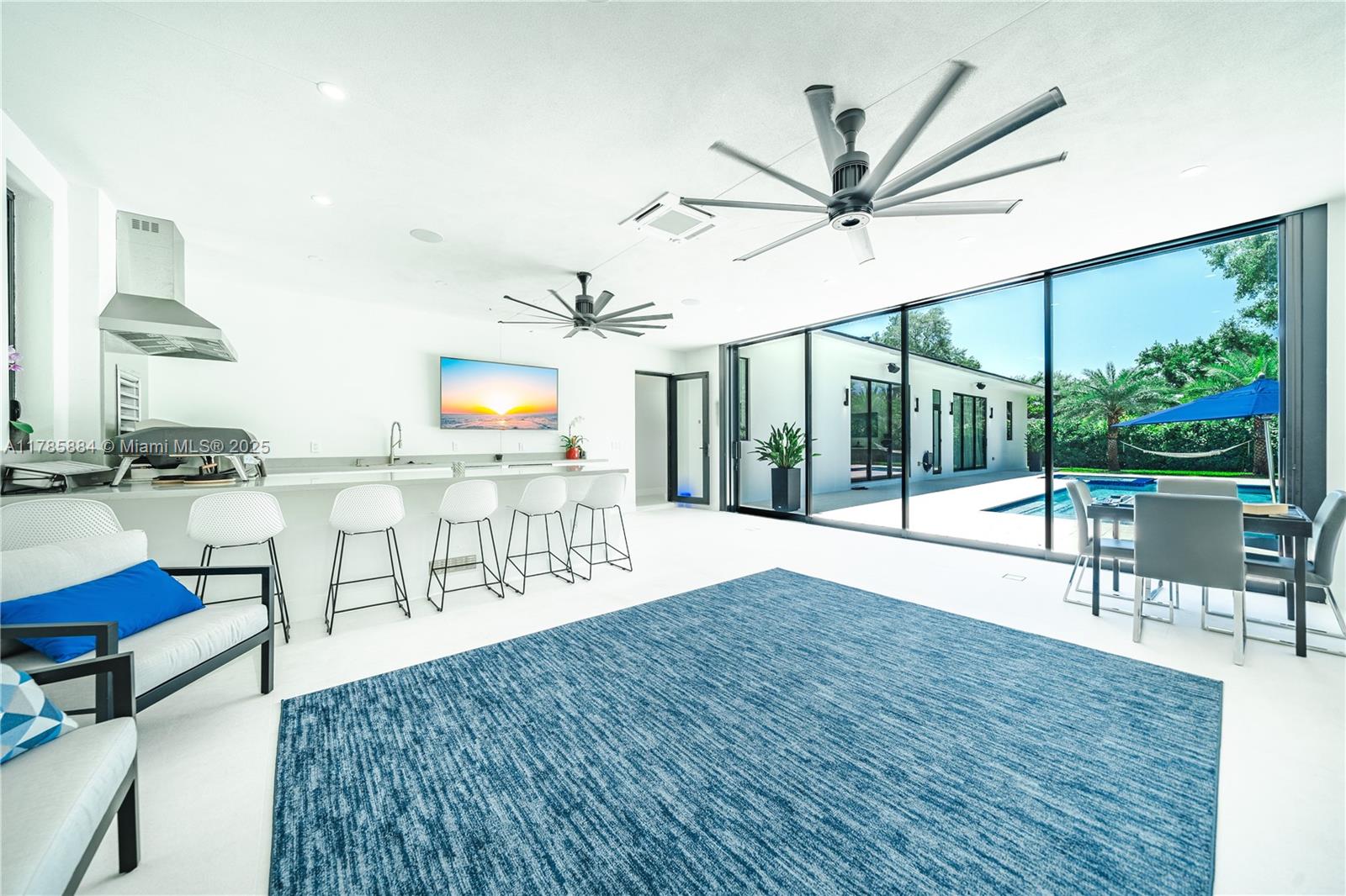 MITCHELL ESTATES - Residential
