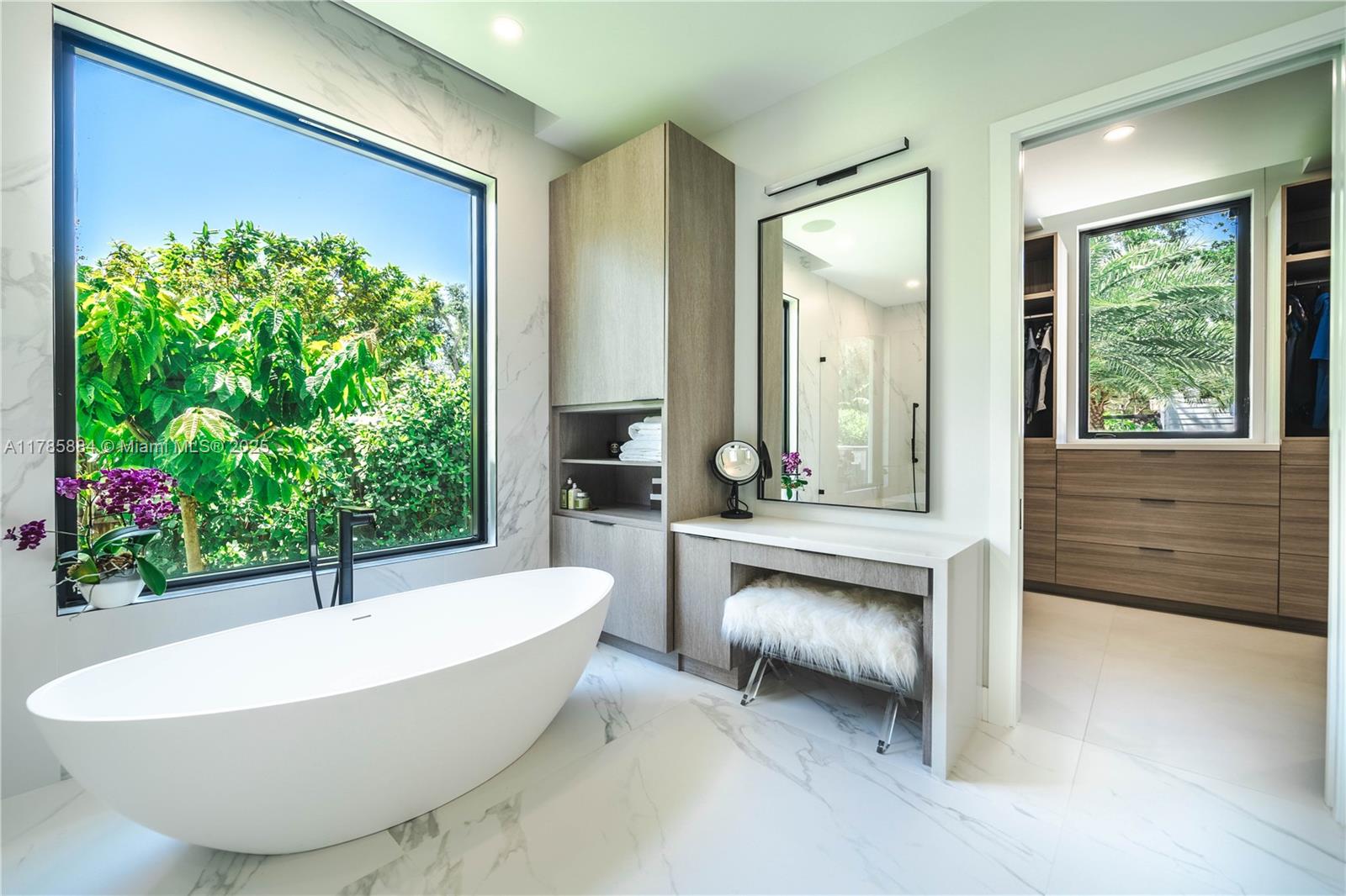 MITCHELL ESTATES - Residential